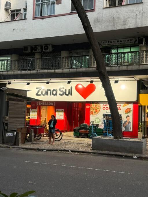 Excelente apartamento em Copacabana