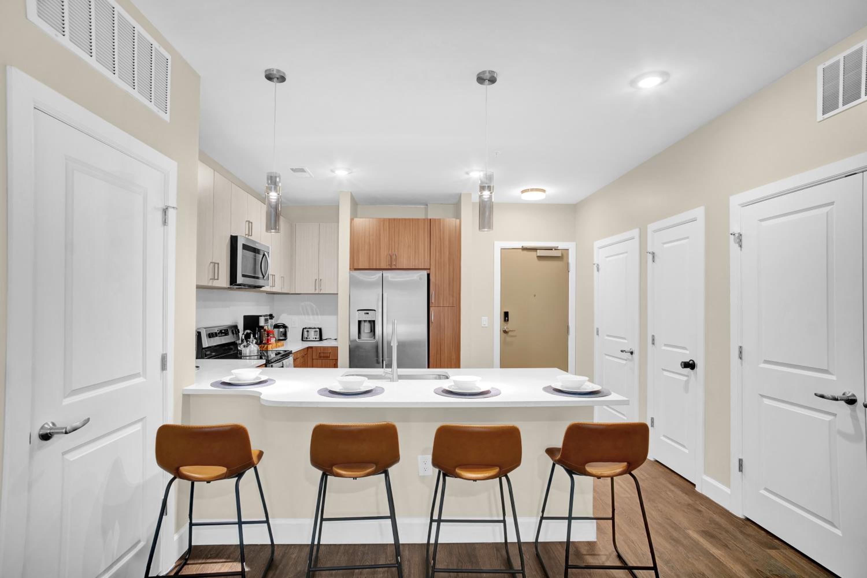 Spacious Ville With Great Amenities Free Garage Parking view 5