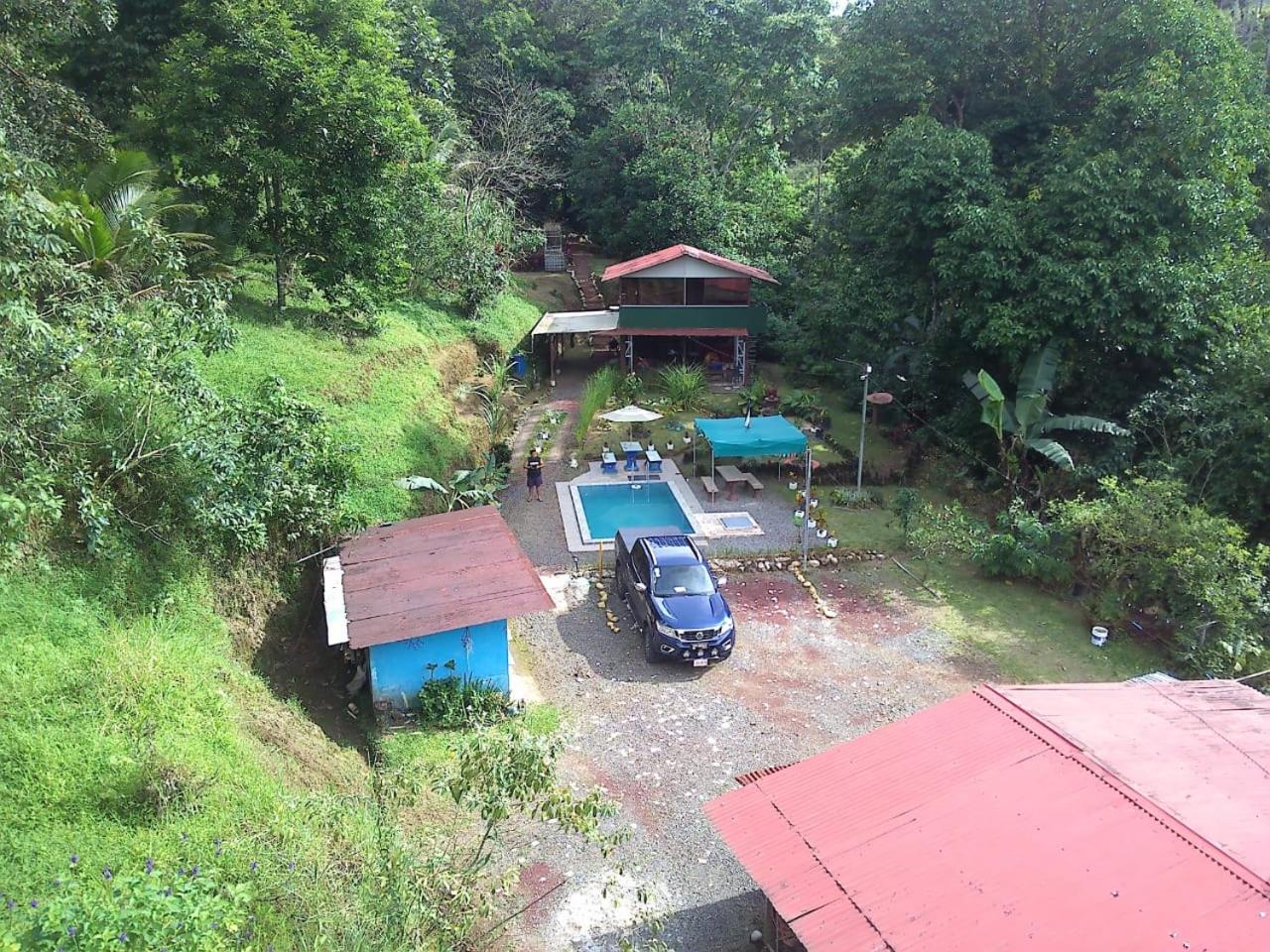 Tropical Quiet Retreat