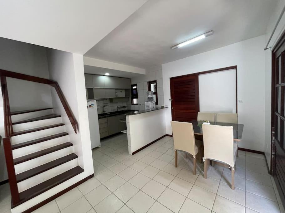 Casasveraneio casa top com 3 suítes com ar condicionado a 100 m da Praia - Barra de São Miguel, 7 minutos do gunga e 3 da praia bonita e conchas ! Área gou