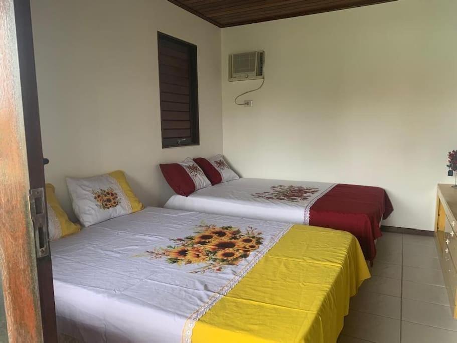 Casasveraneio casa top com 3 suítes com ar condicionado a 100 m da Praia - Barra de São Miguel, 7 minutos do gunga e 3 da praia bonita e conchas ! Área gou