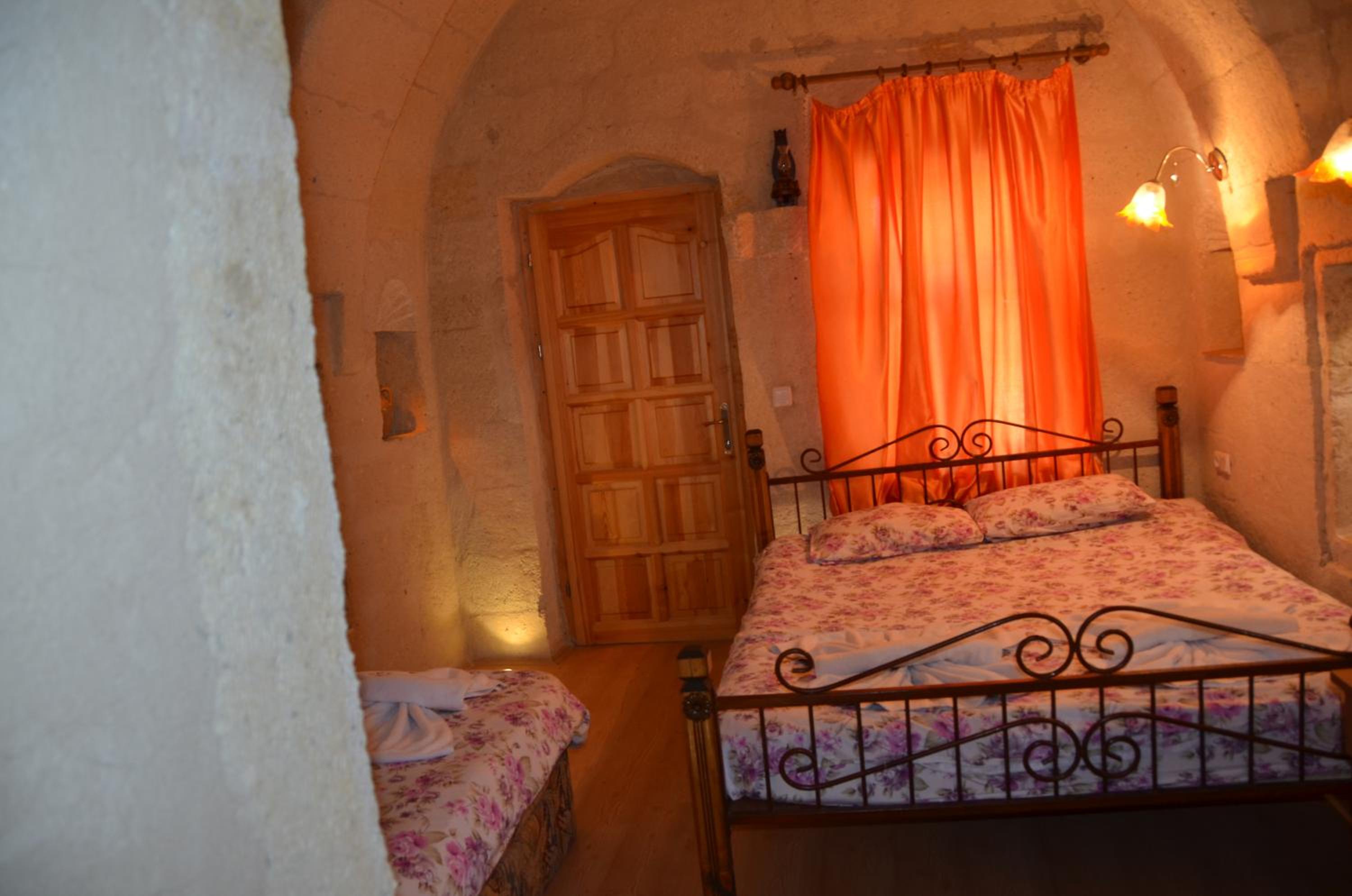 Coco Cave - Image 48