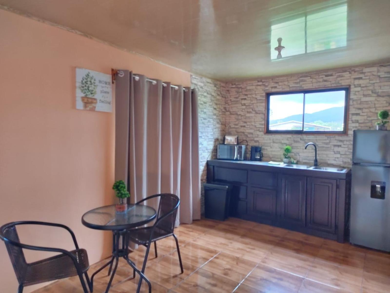 La Fortuna Living - Room