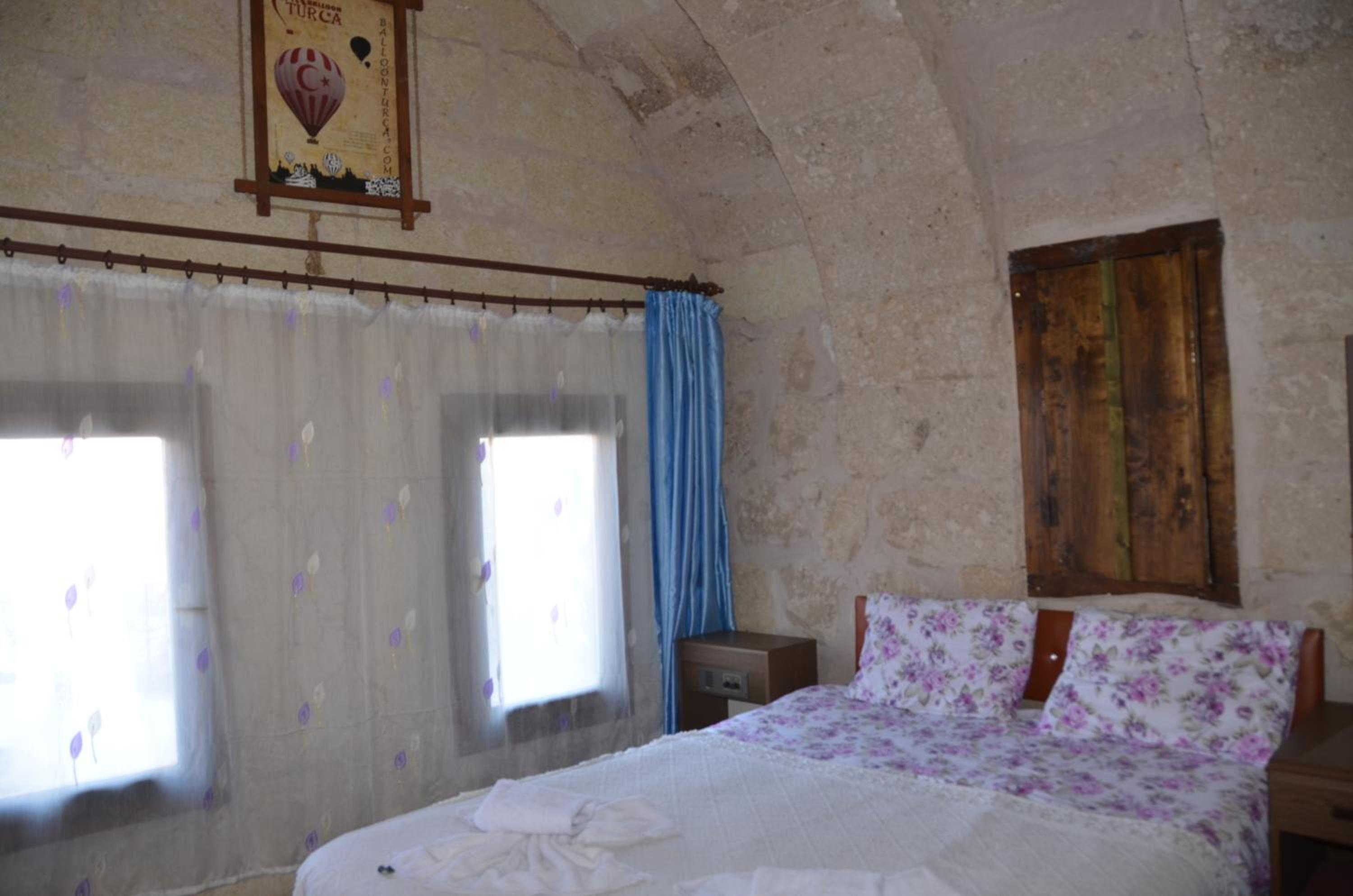 Coco Cave - Image 56