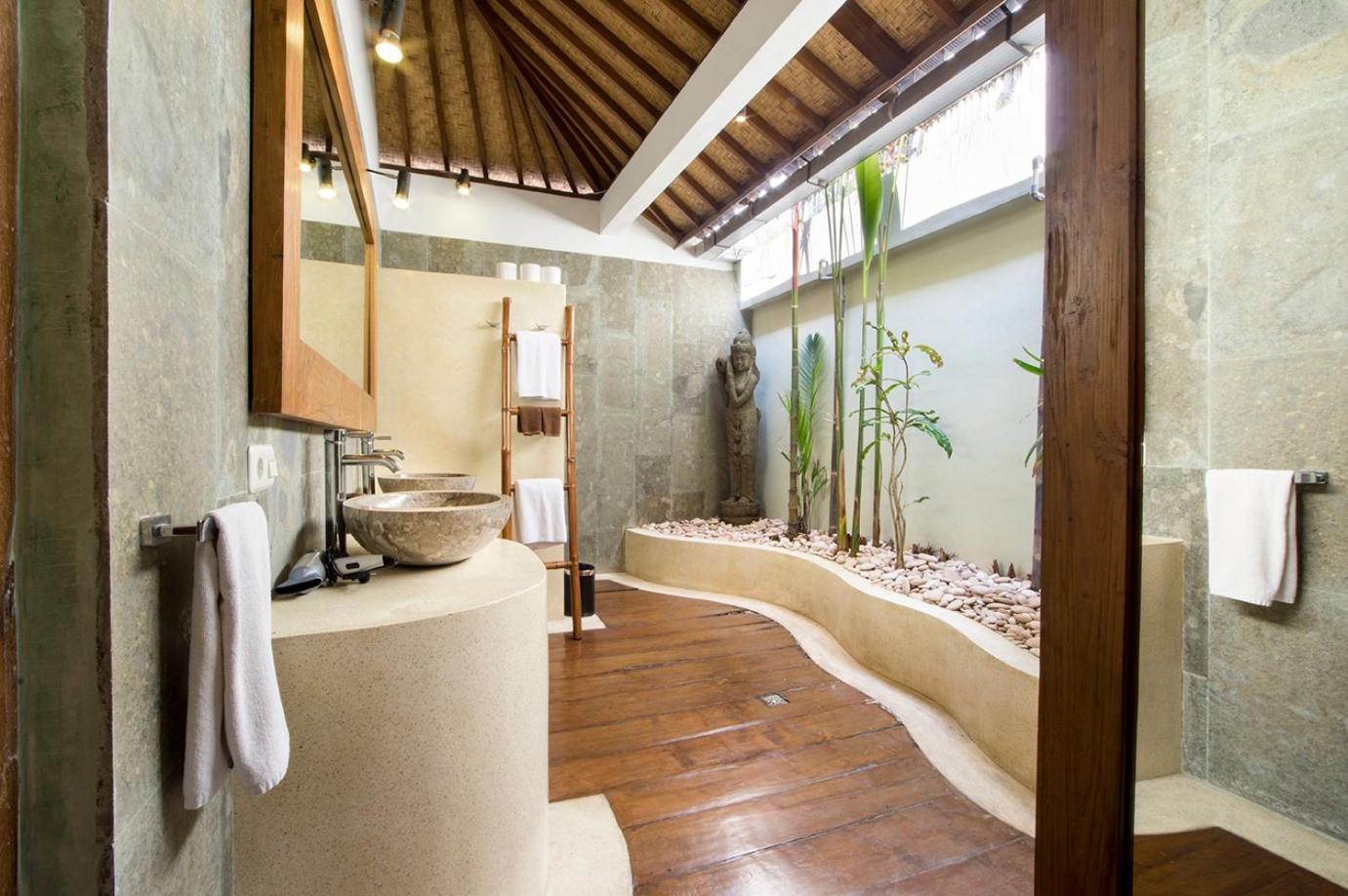 Villa Shantika by Villa Finder