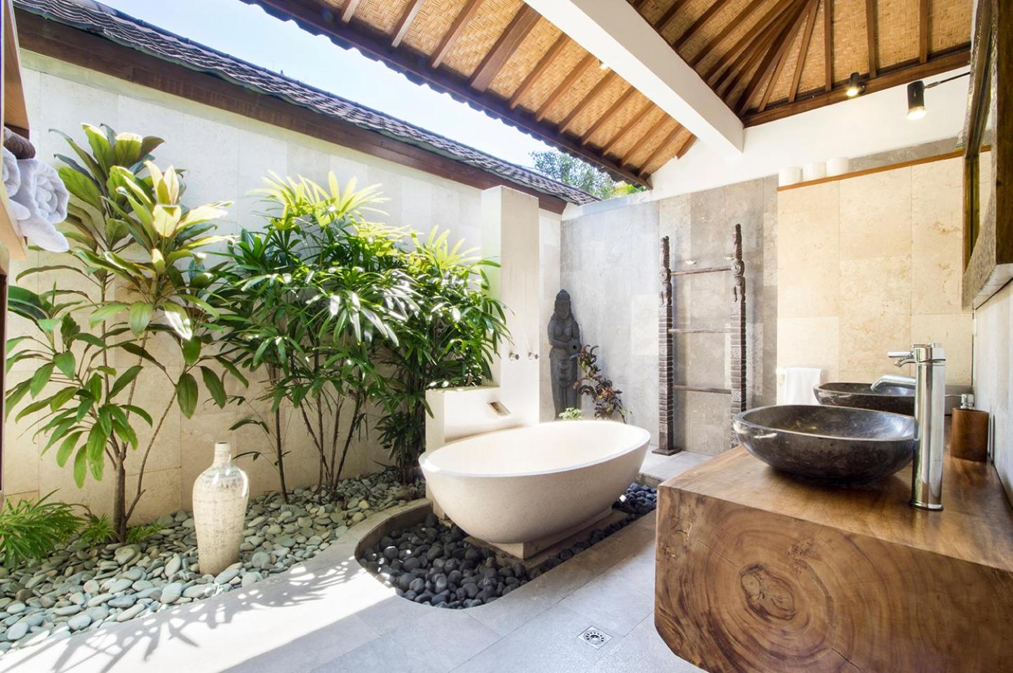 Villa Shantika by Villa Finder
