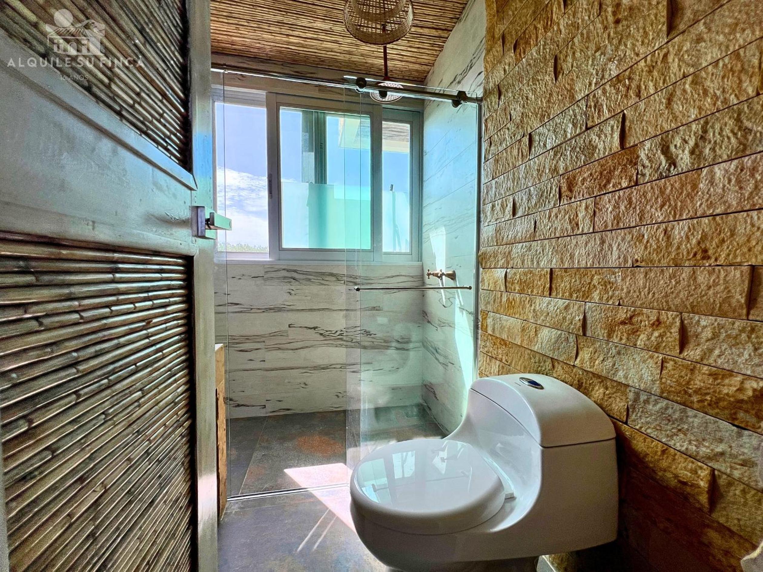 EcoSuites Laguna Beach, Playas El Francés By Alquile Su Finca