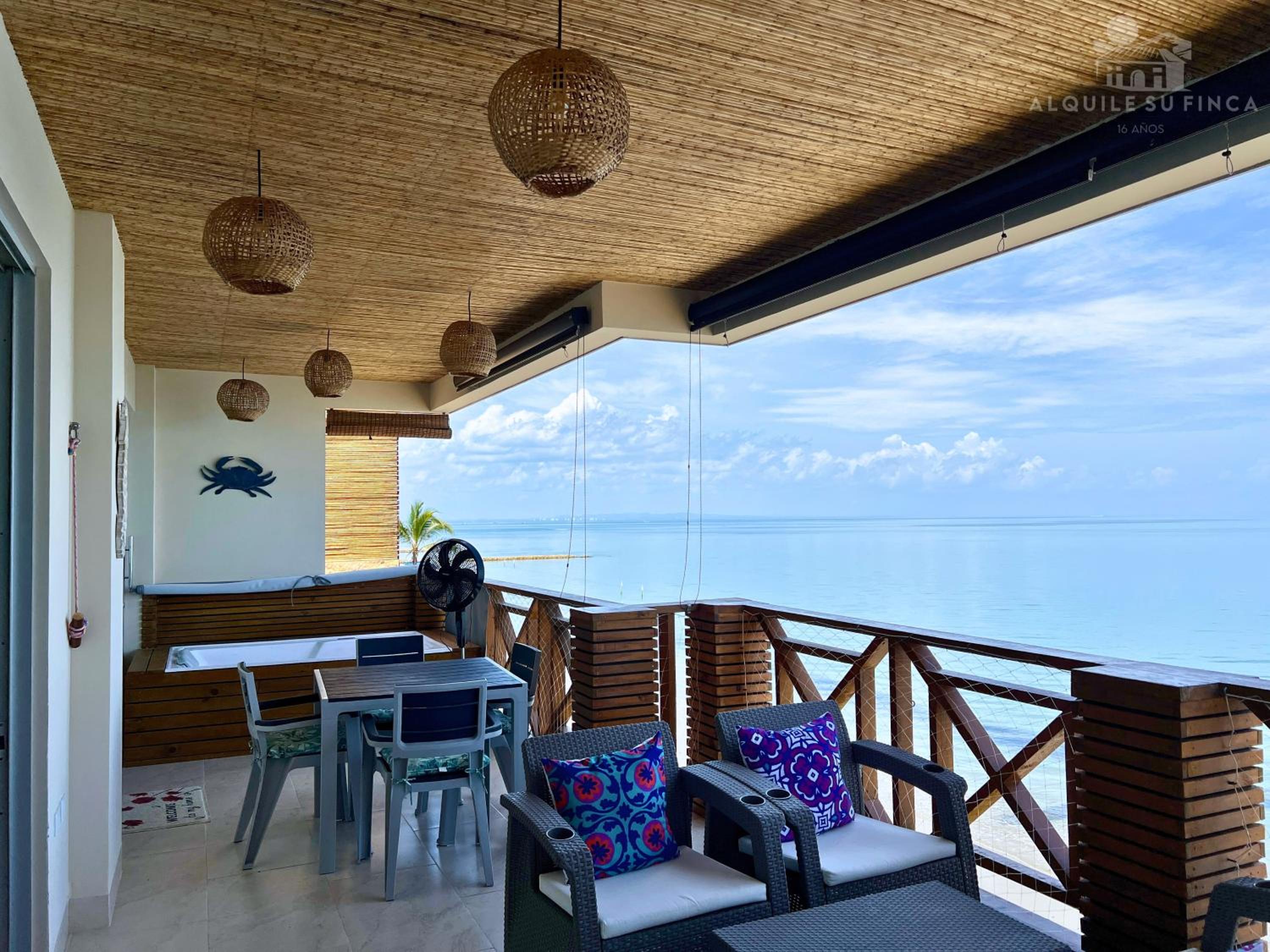 EcoSuites Laguna Beach, Playas El Francés By Alquile Su Finca