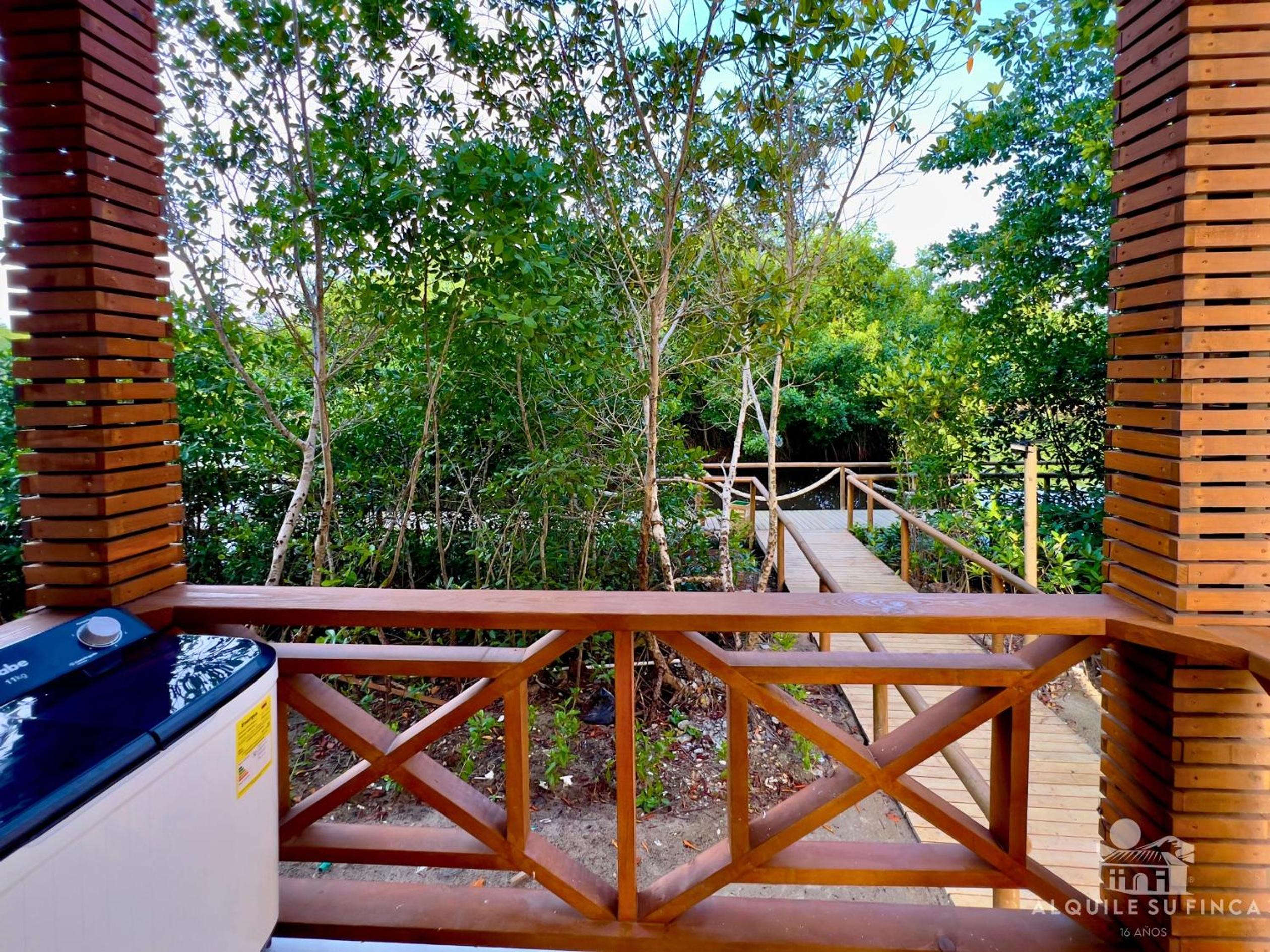 EcoSuites Laguna Beach, Playas El Francés By Alquile Su Finca