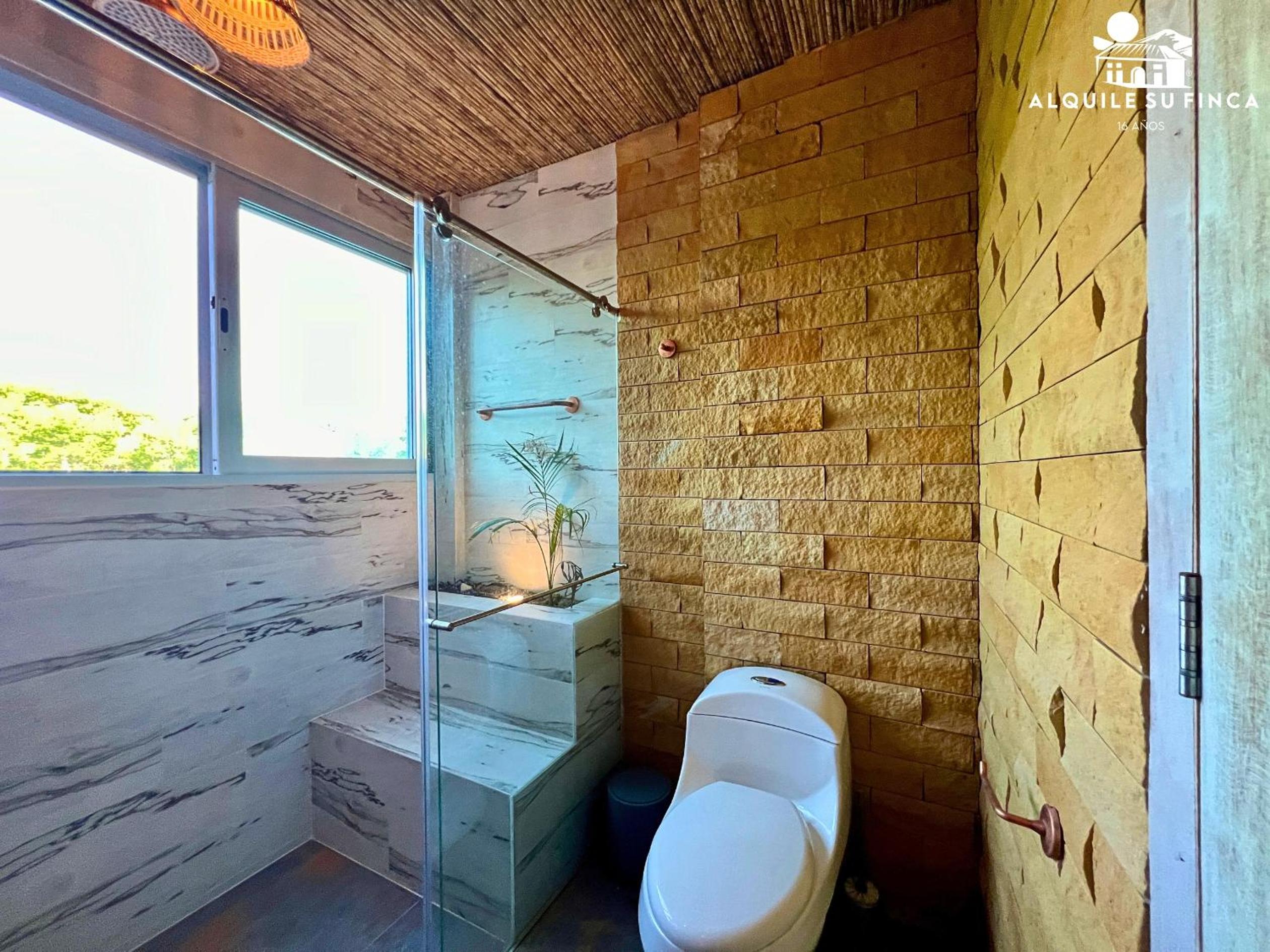 EcoSuites Laguna Beach, Playas El Francés By Alquile Su Finca