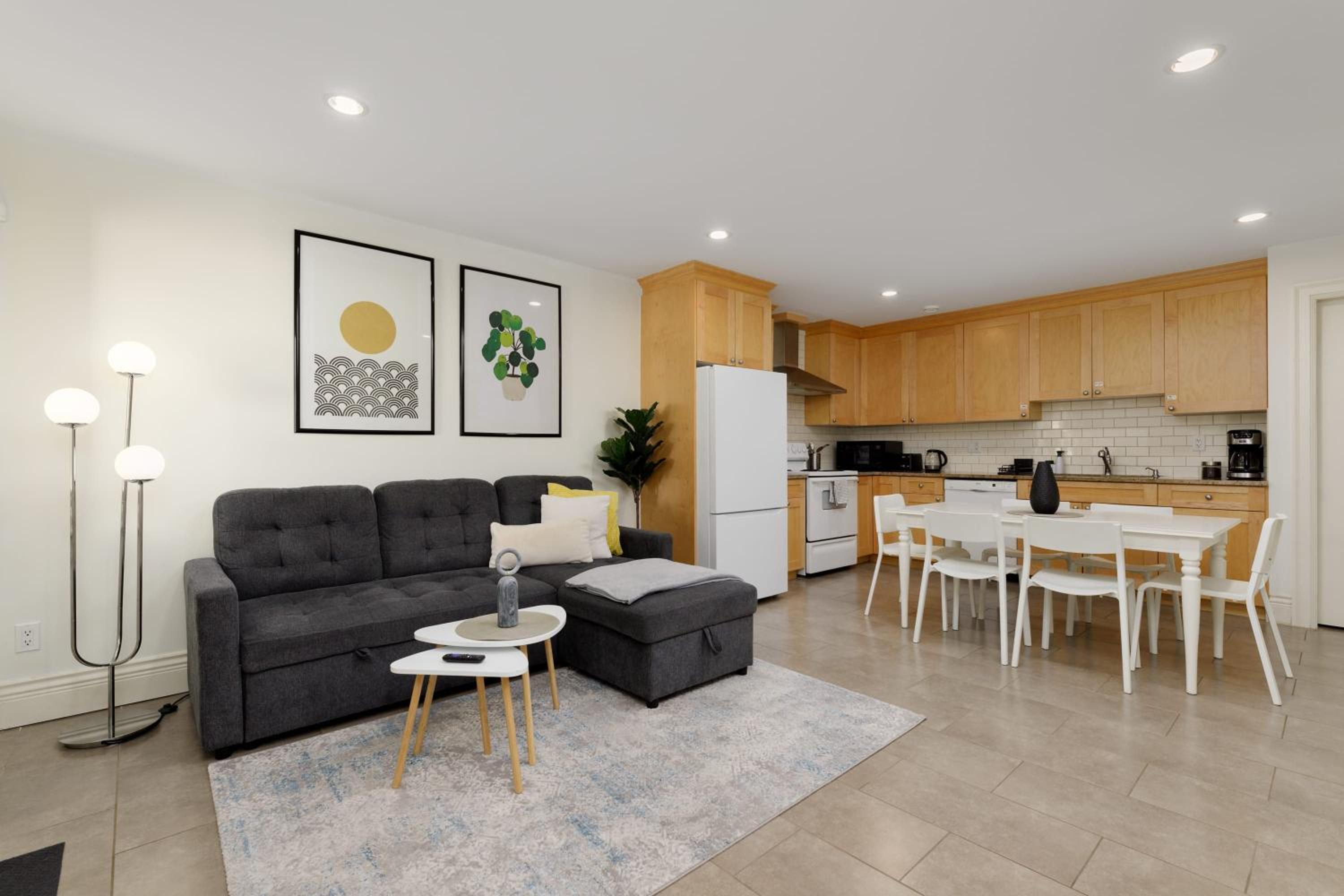 2 Br basement suite Melbourne Av