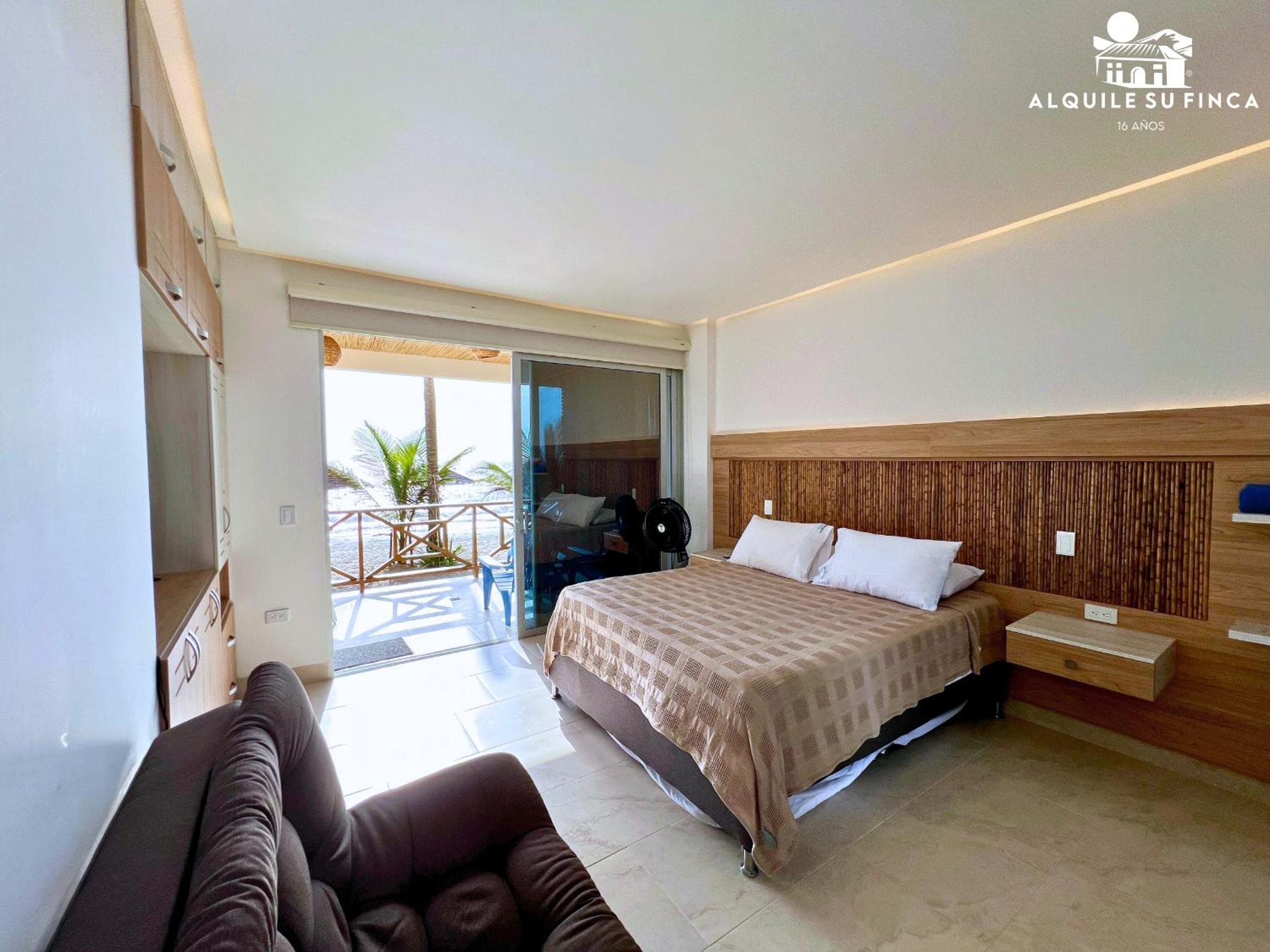 EcoSuites Laguna Beach, Playas El Francés By Alquile Su Finca