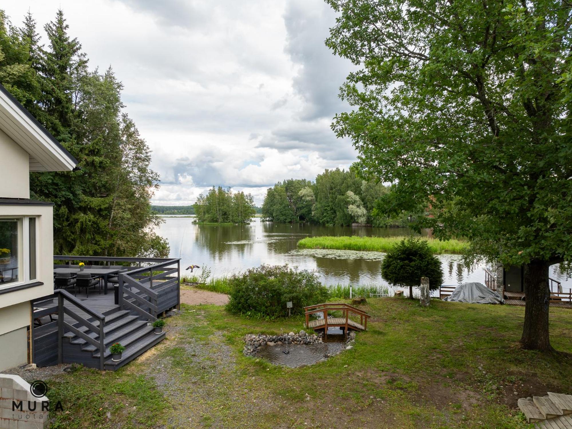 Photo 24