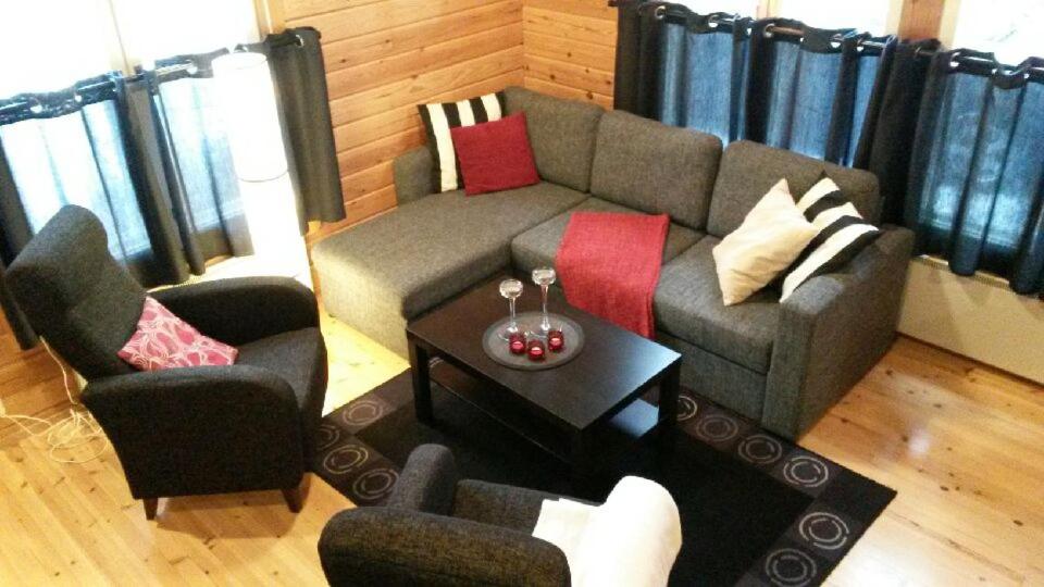 Cosy Holiday Cabin in the Heart of Lapland view 4