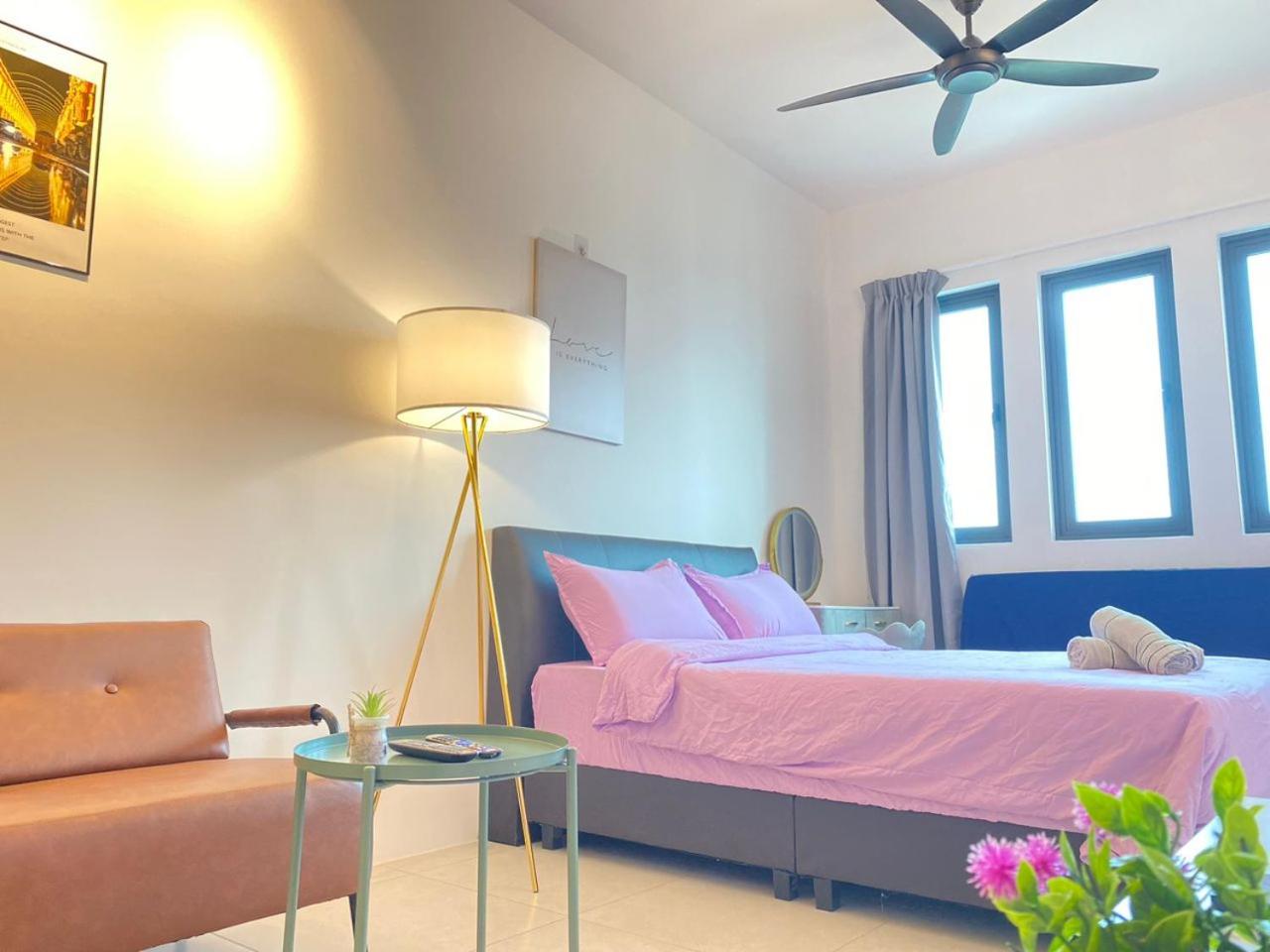 JOVIAL Modern Cozy Homestay `Meritus Perai photo 2