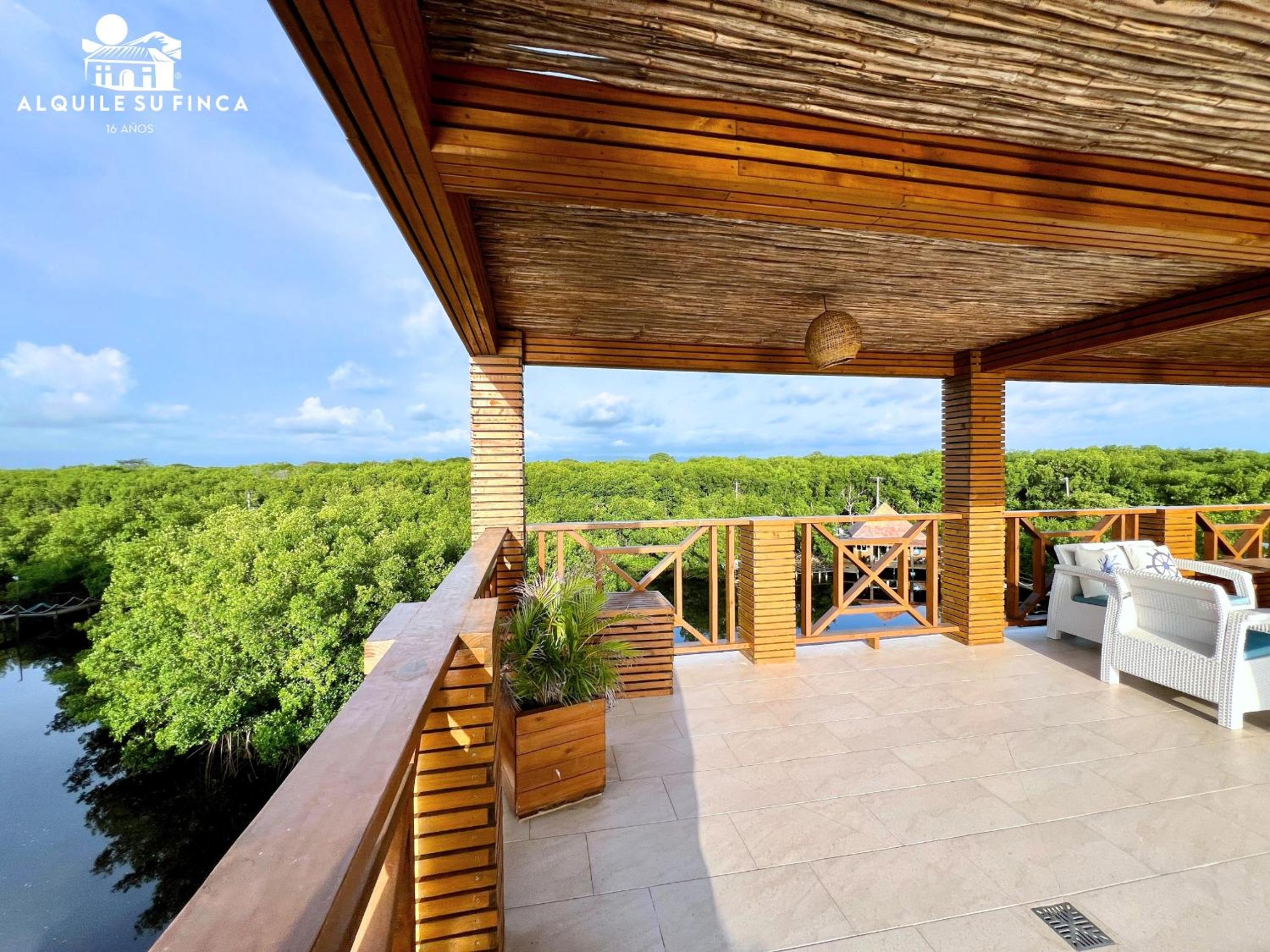 EcoSuites Laguna Beach, Playas El Francés By Alquile Su Finca