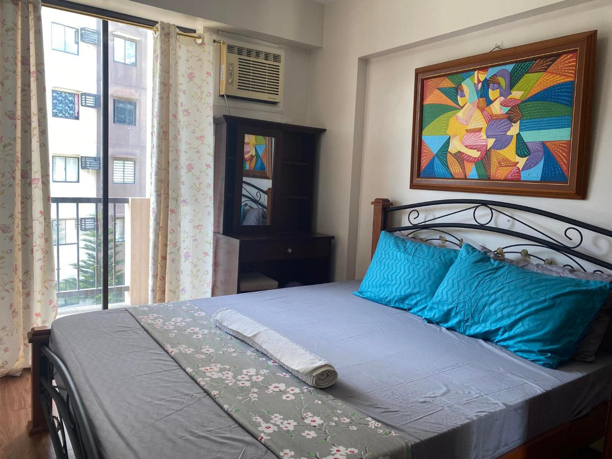 2BR Condo in Northpoint Bajada view 3