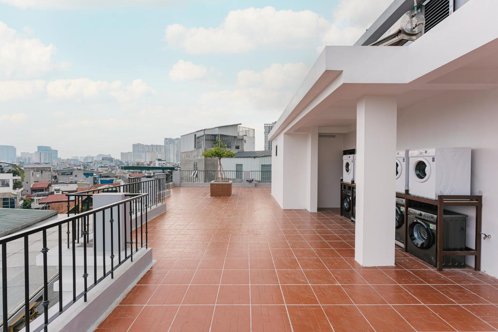Khách sạn Hồ Tây