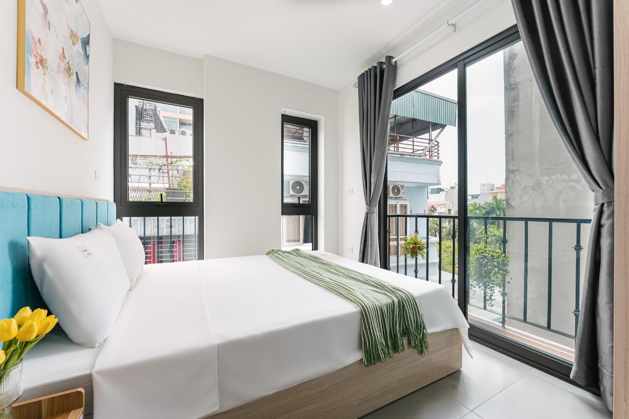 Khách sạn Hồ Tây