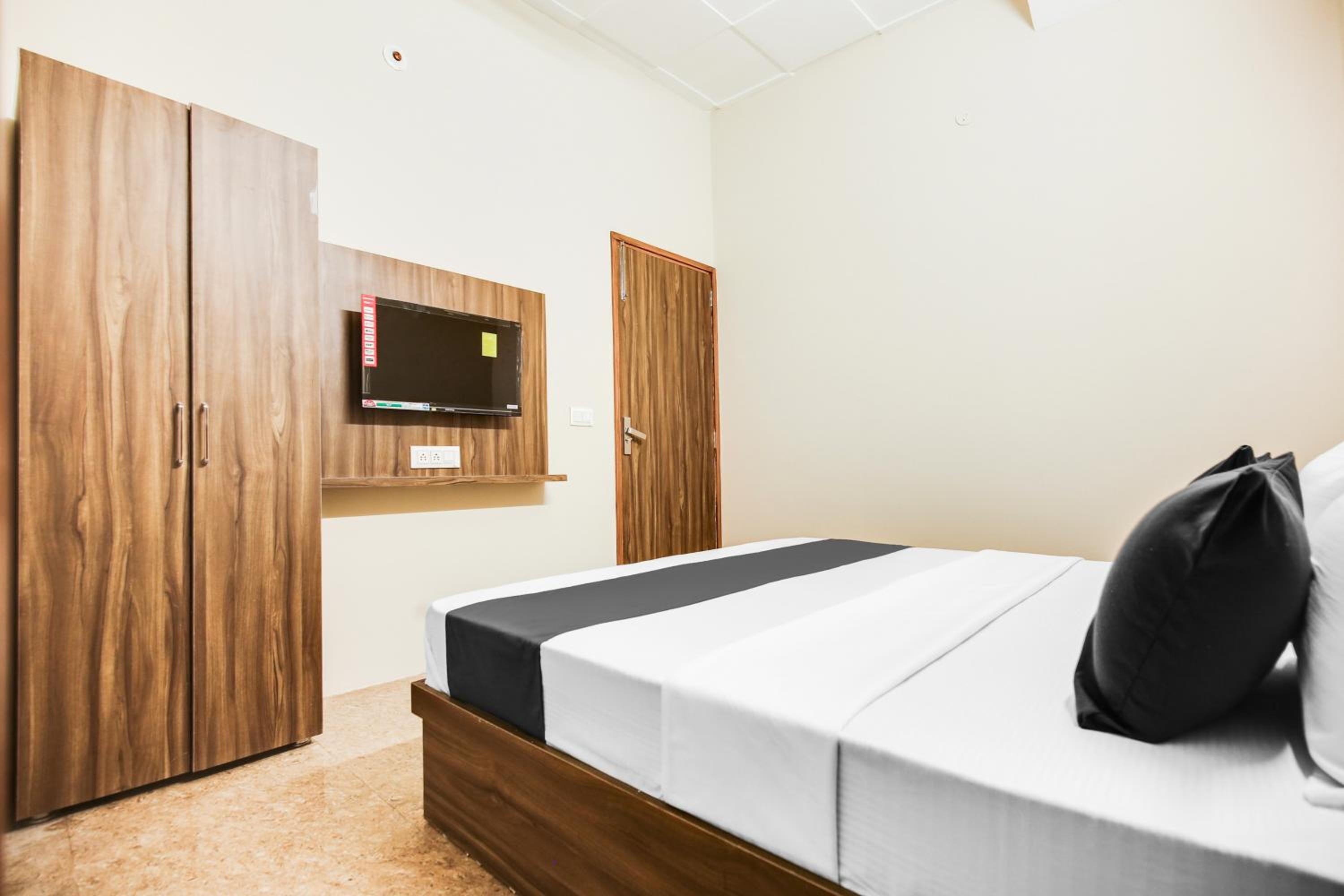 Hotel O GRACE RESIDENCY view 2