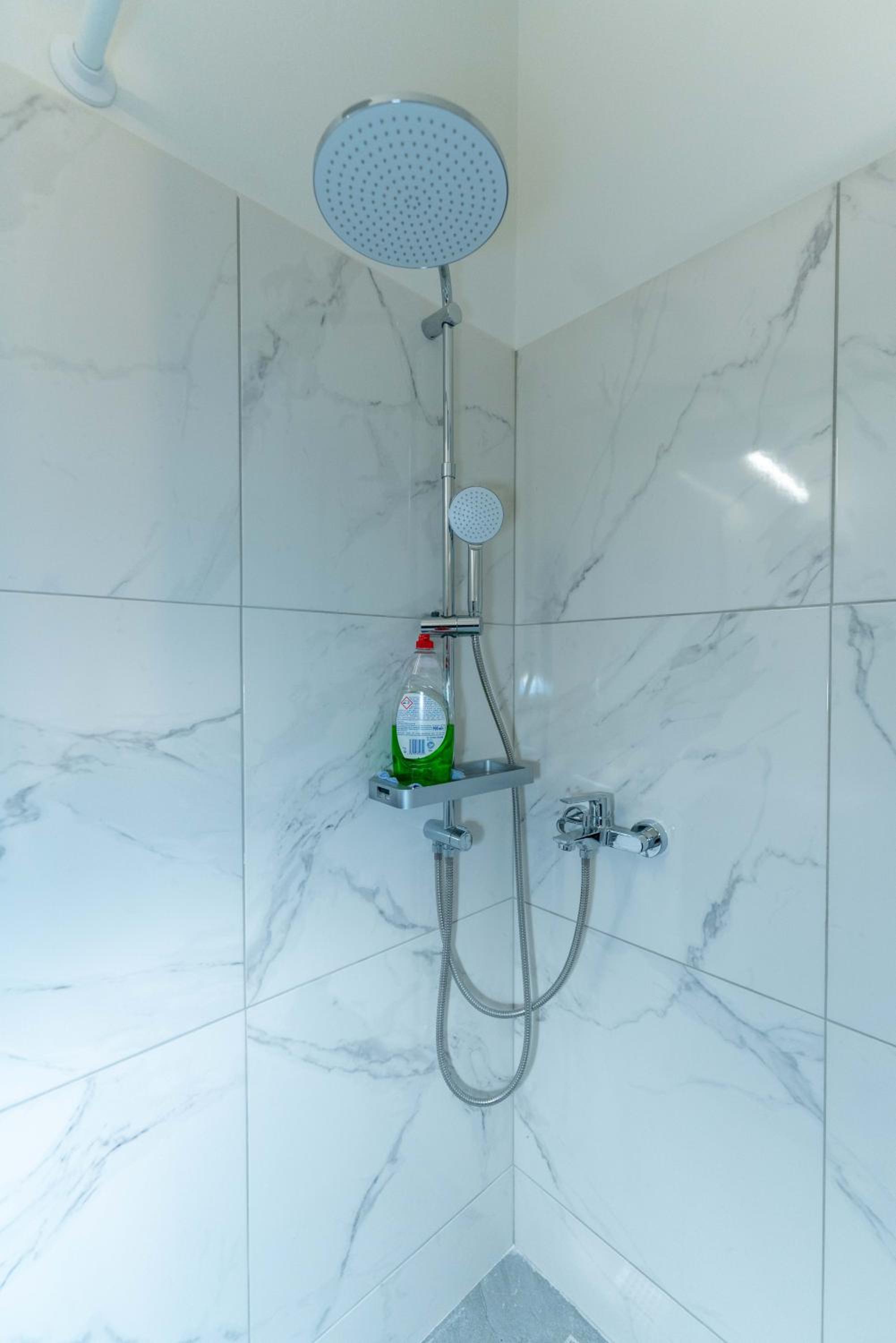 Urban Chic Flat Pagrati Athens