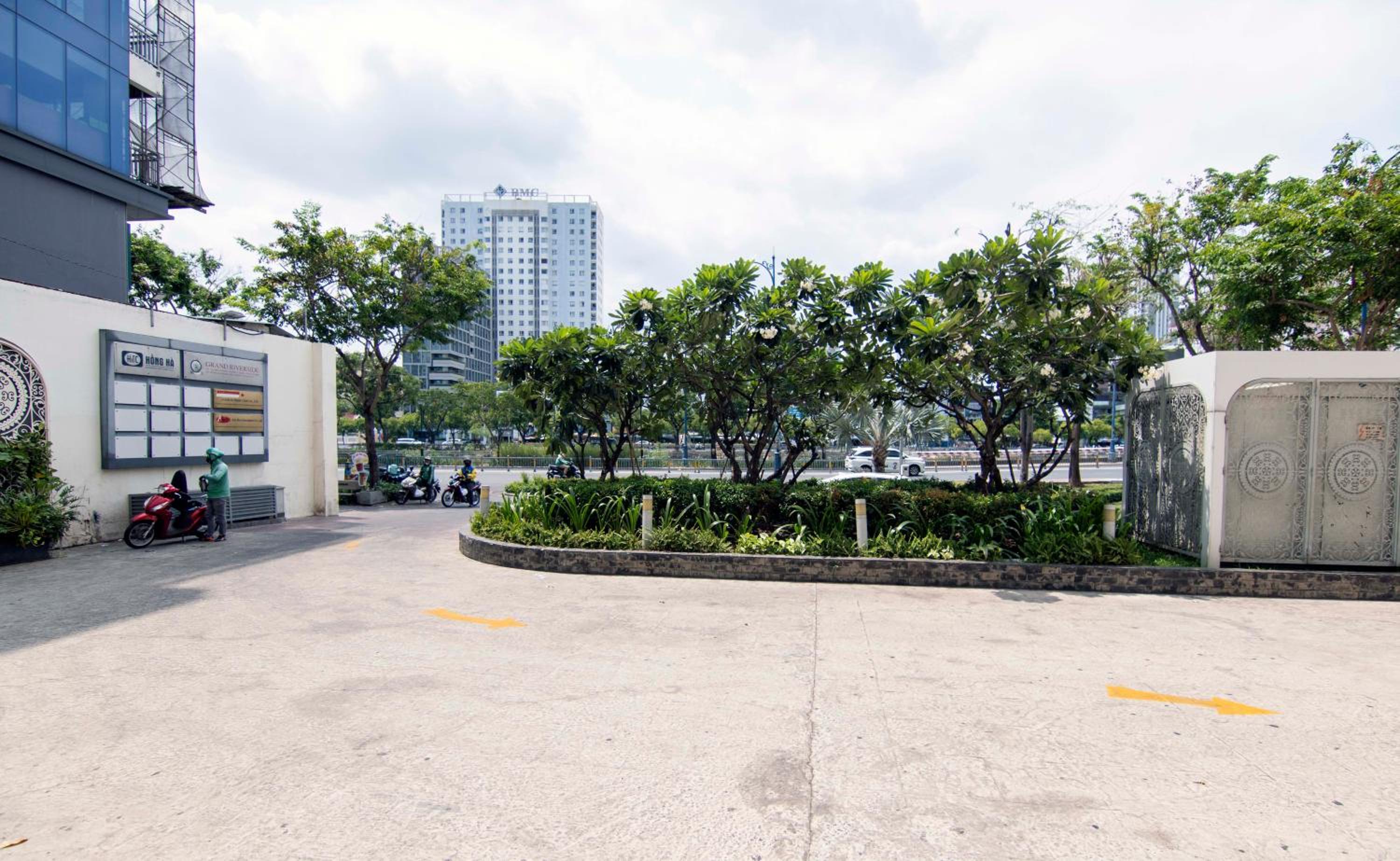 The Luxury GRAND RIVERSIDE Apartment City Center