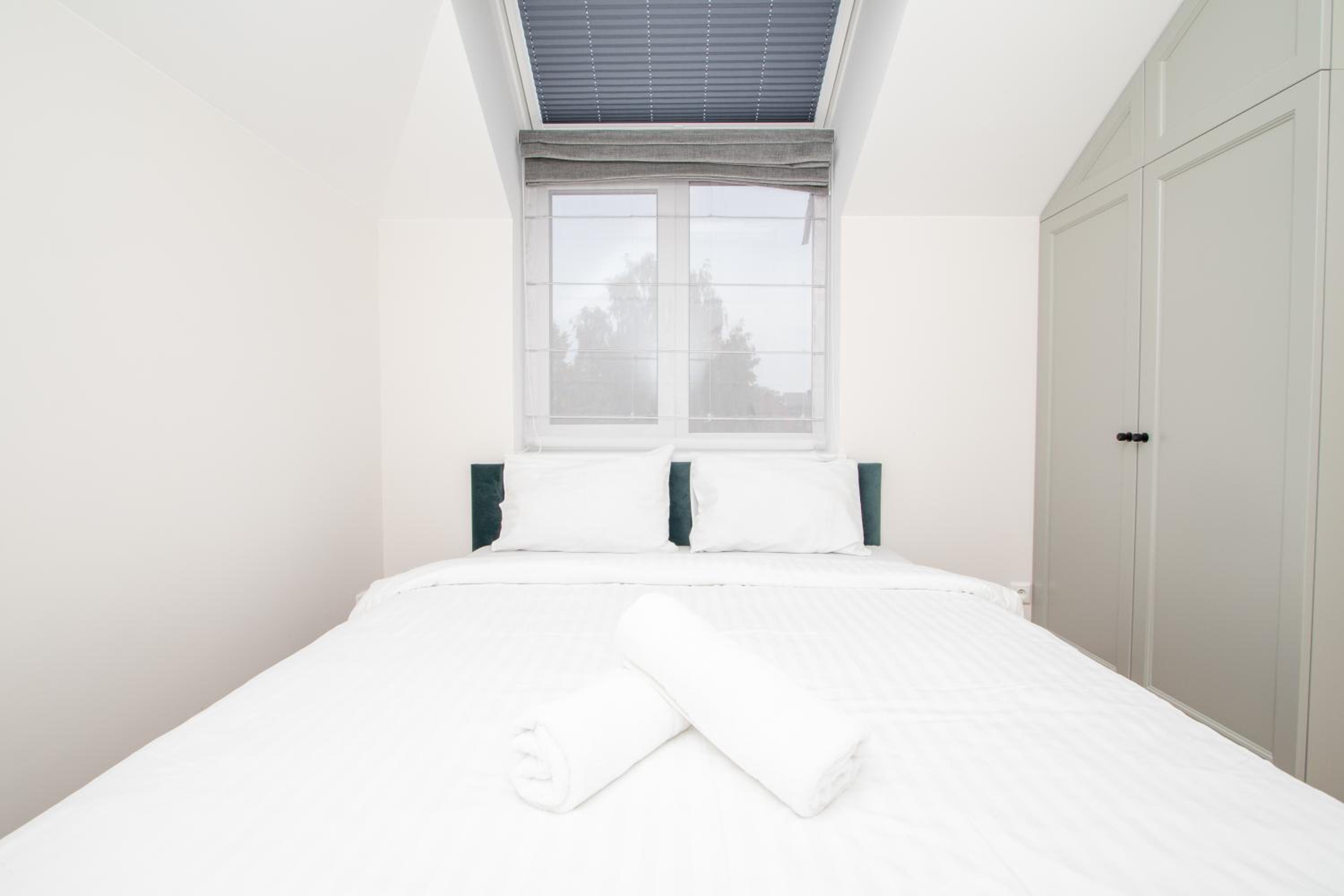 Newly Built Apartments With Parking, By Cohost