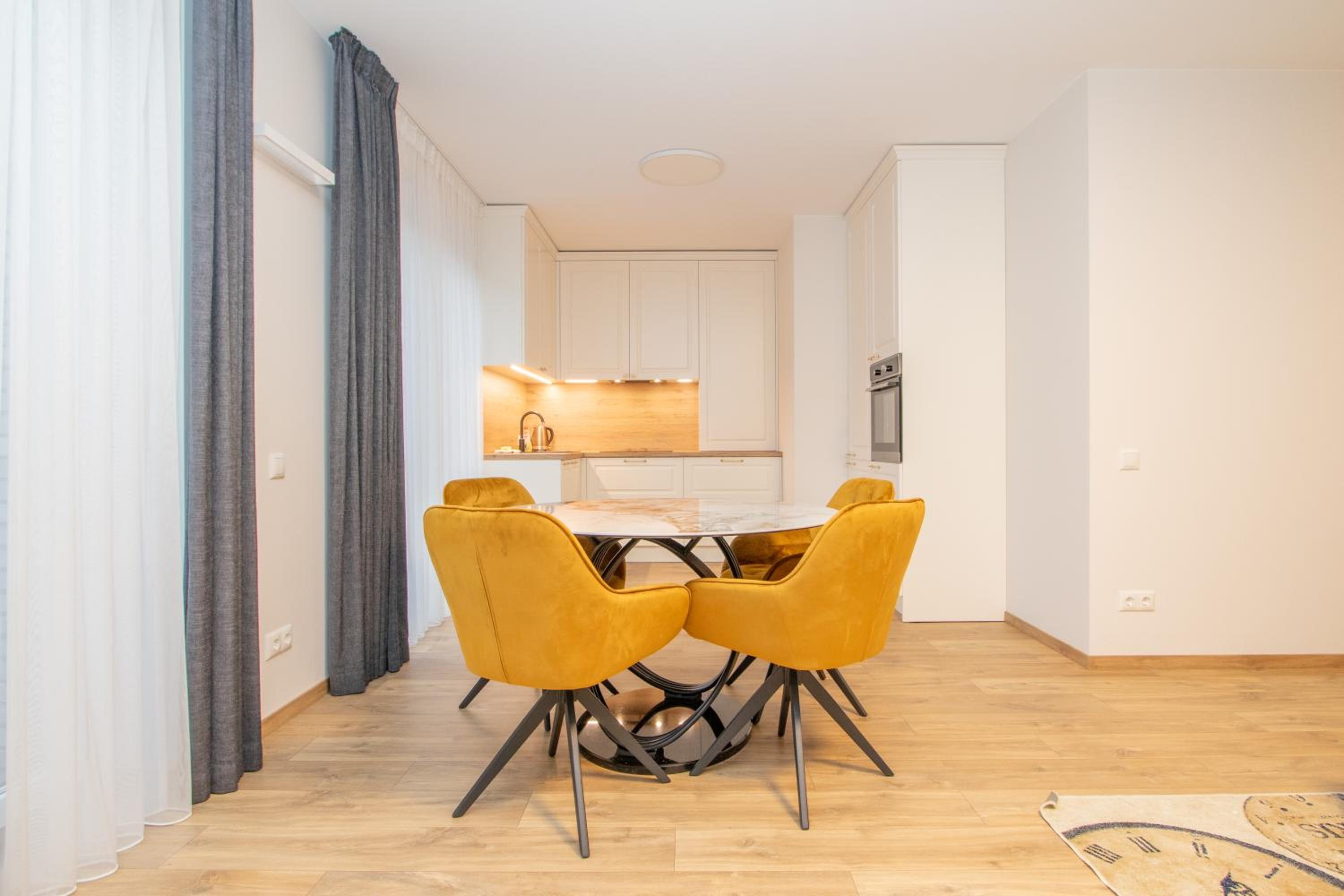 Newly Built Apartments With Parking, By Cohost
