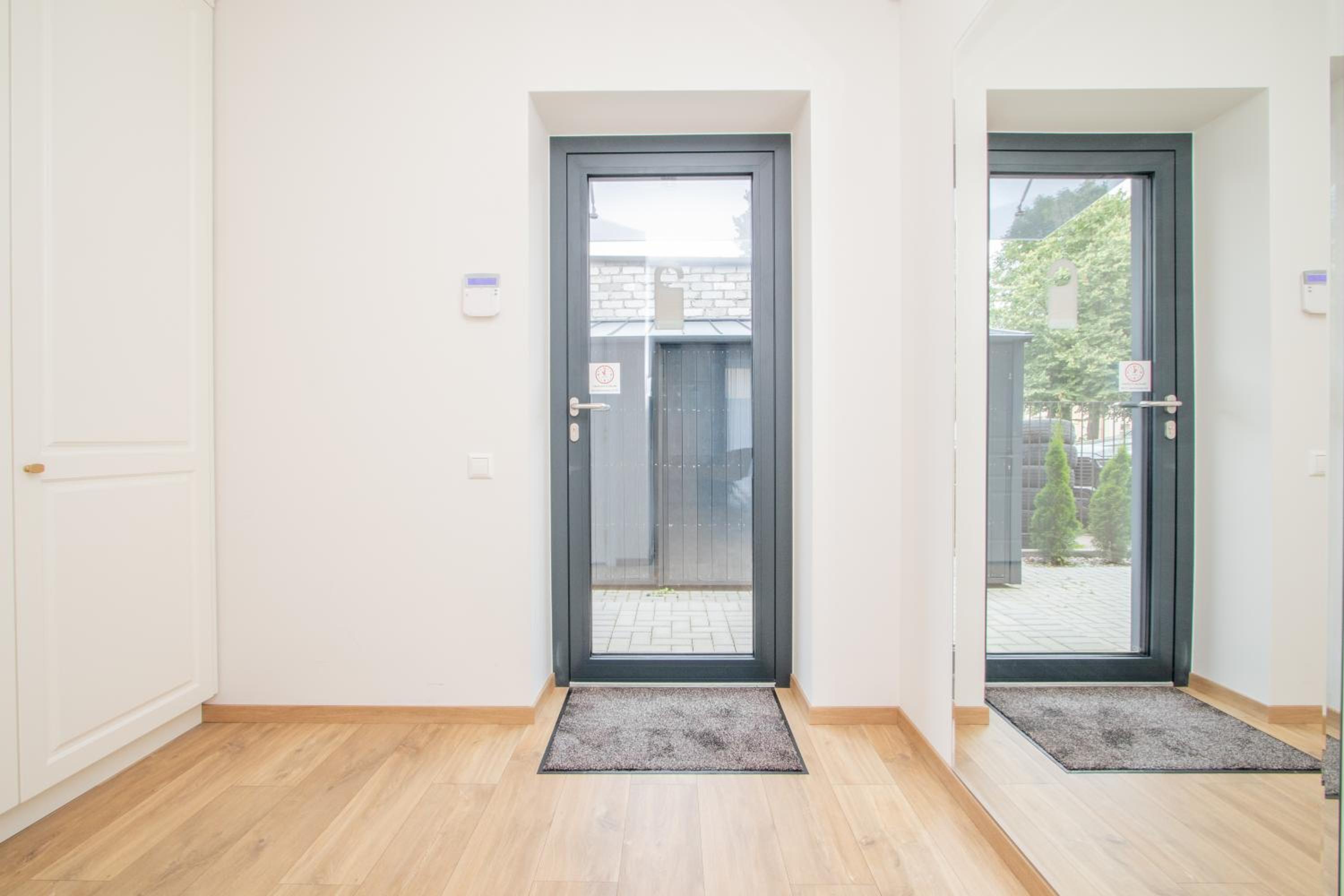 Newly Built Apartments With Parking, By Cohost