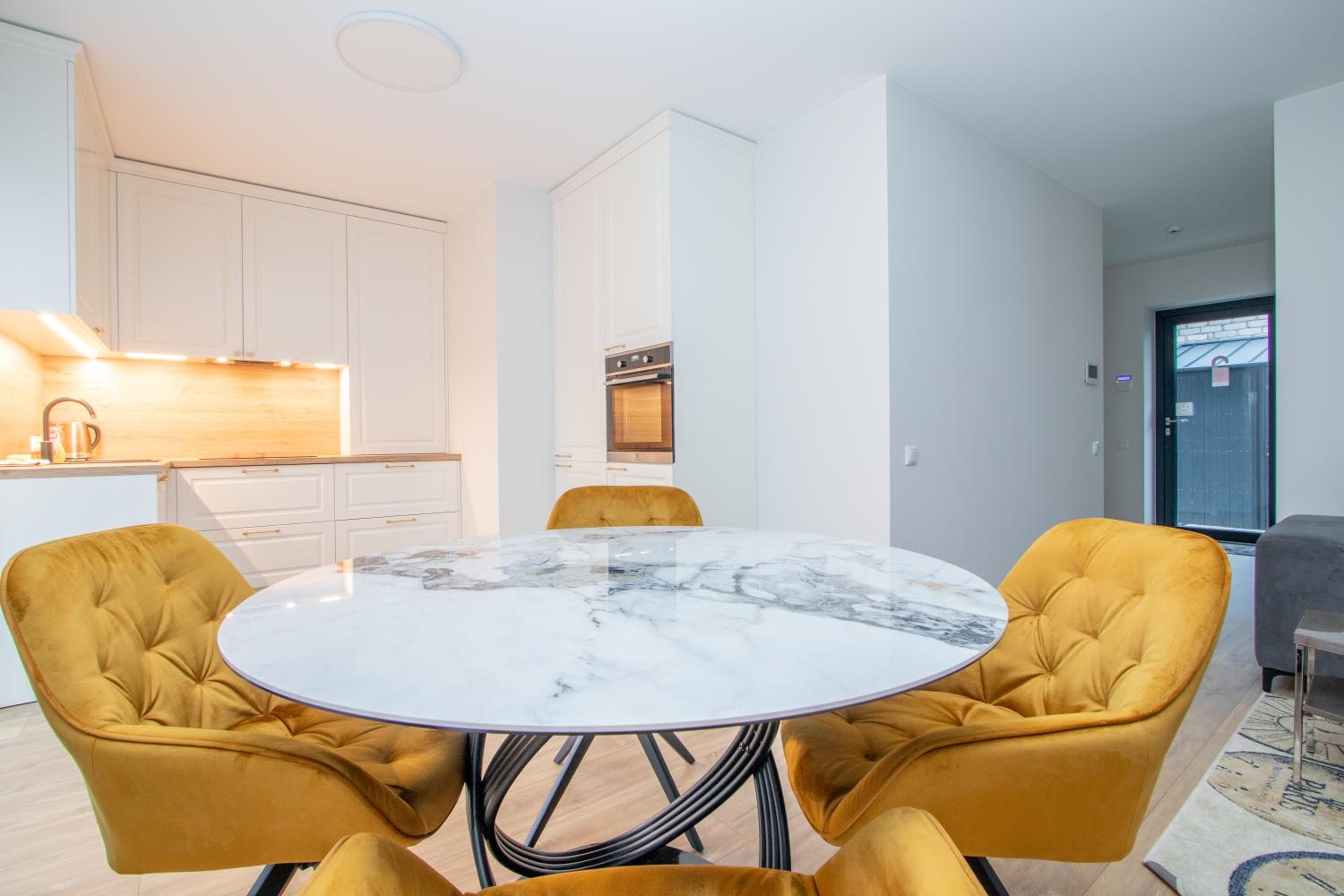 Newly Built Apartments With Parking, By Cohost