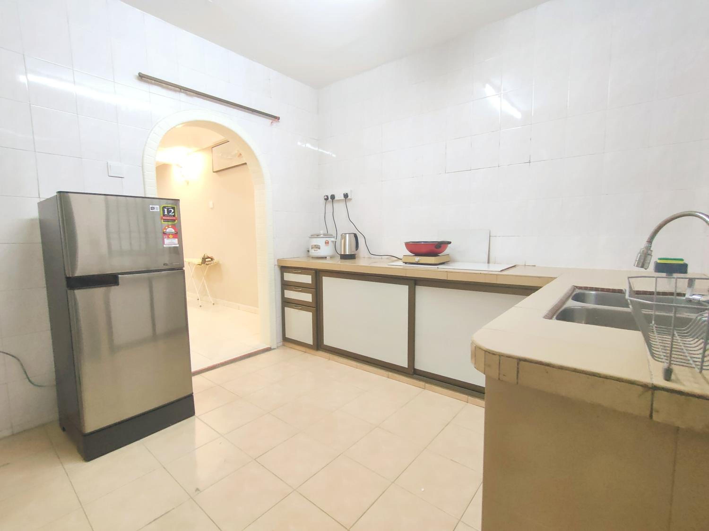 Molek Premium Suite 3R2B at Johor Bahru by Maco Home