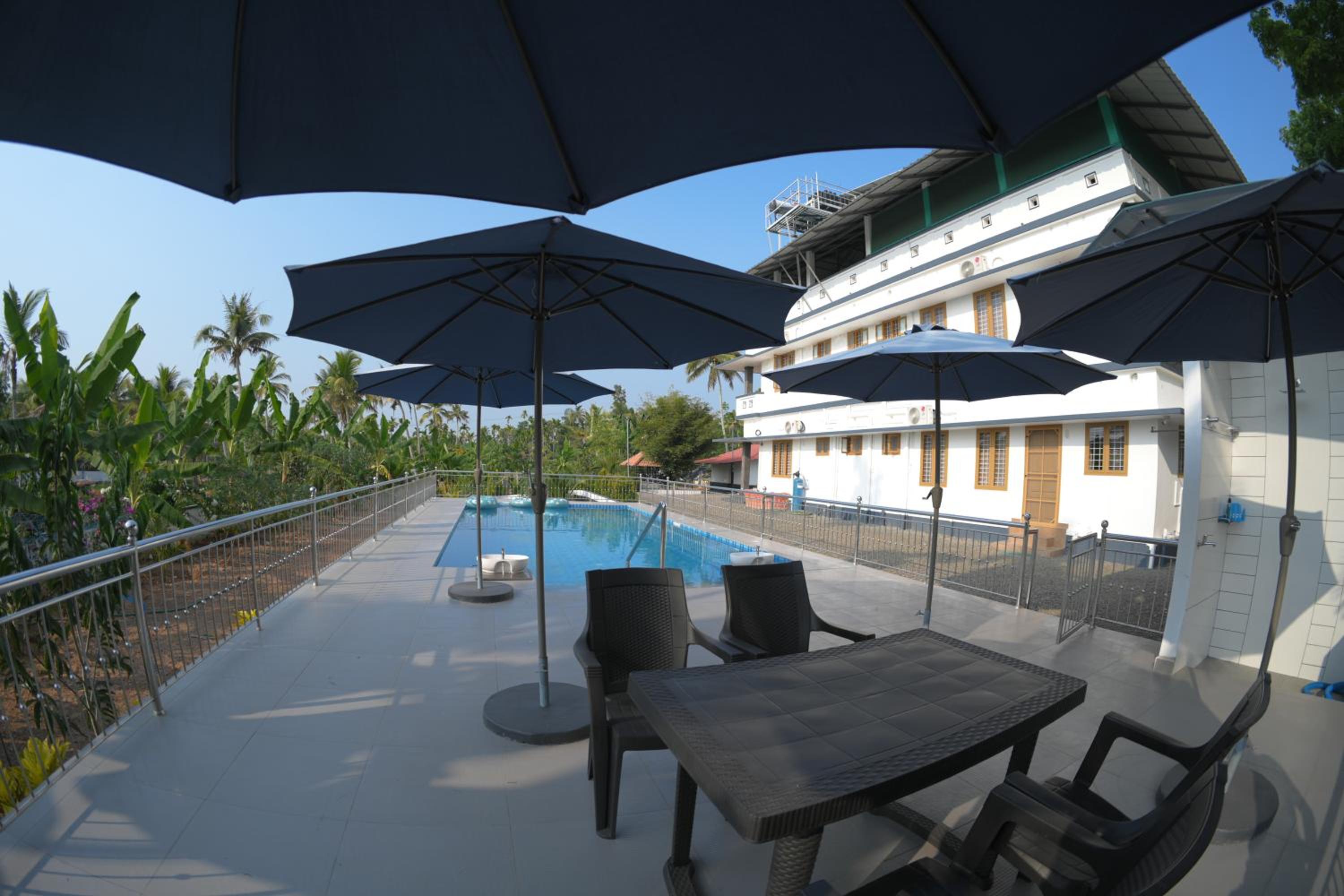 BIKI'S PALM VILLA view 5