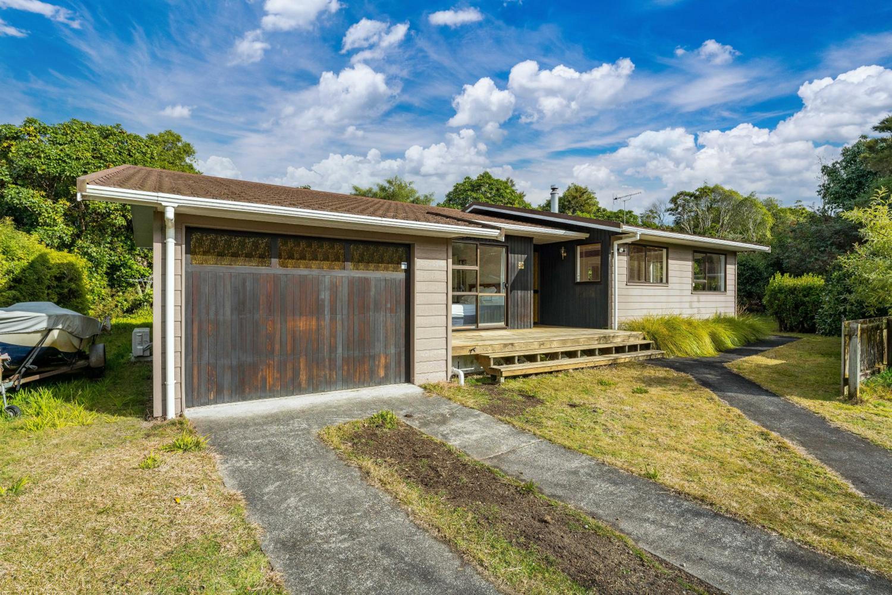 Family Favourite - Kuratau Holiday Home