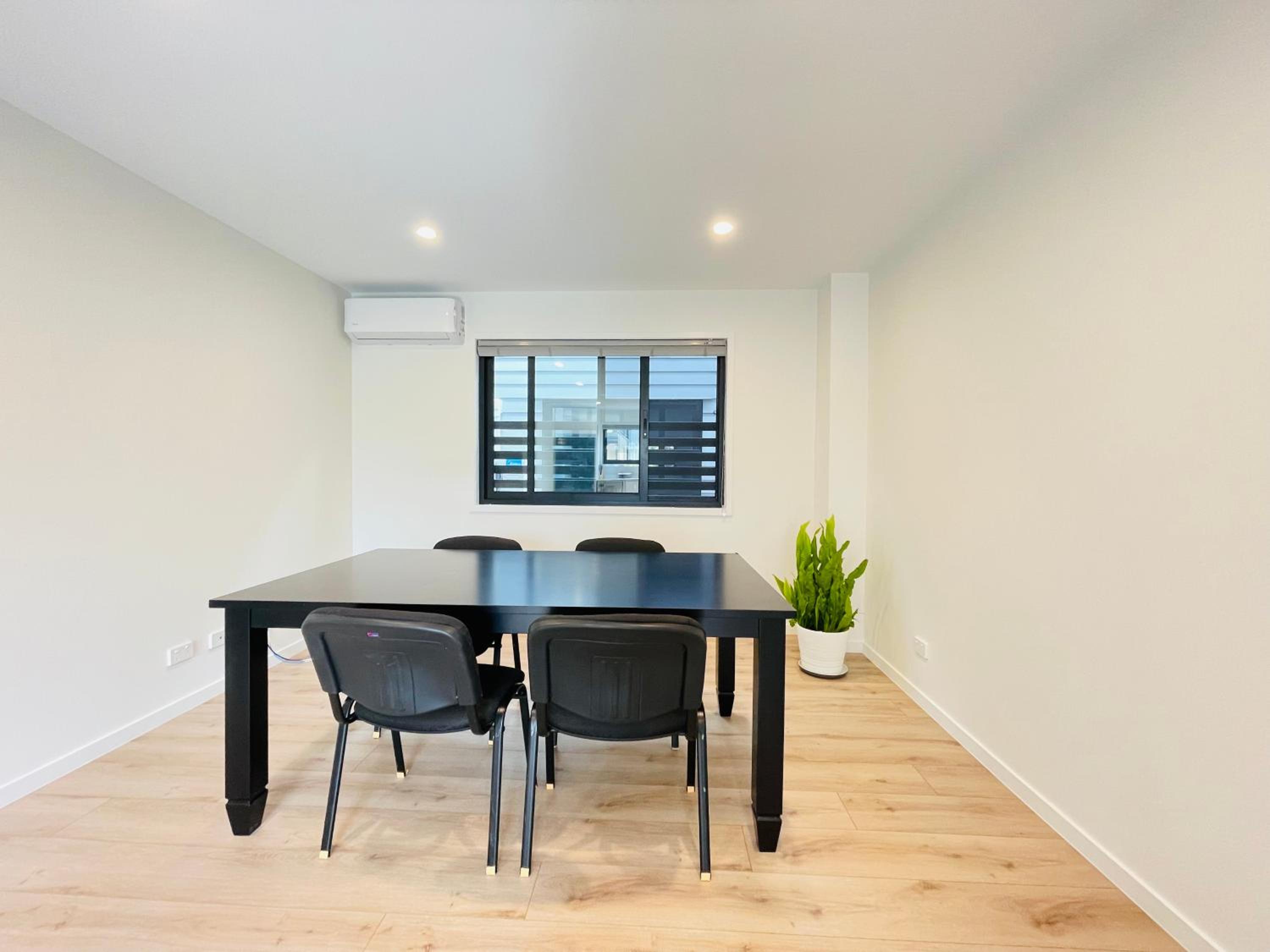 262ATroughton
