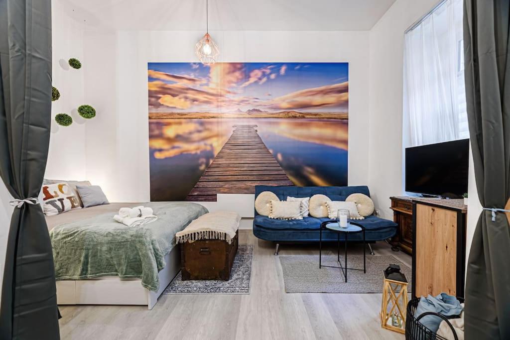J6 Apartment view 5