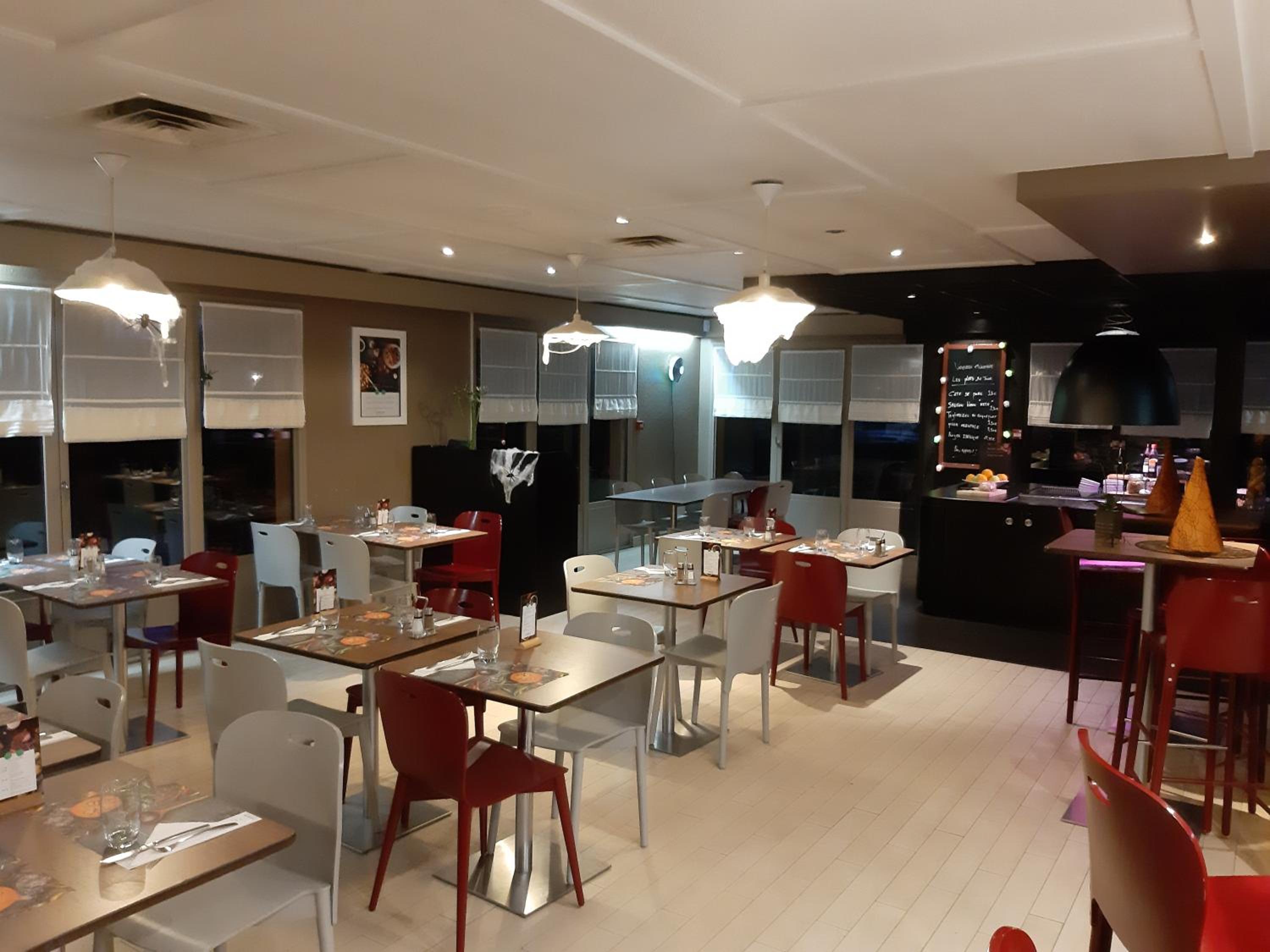 Rodez Vacations - Campanile Rodez - Property Image 8