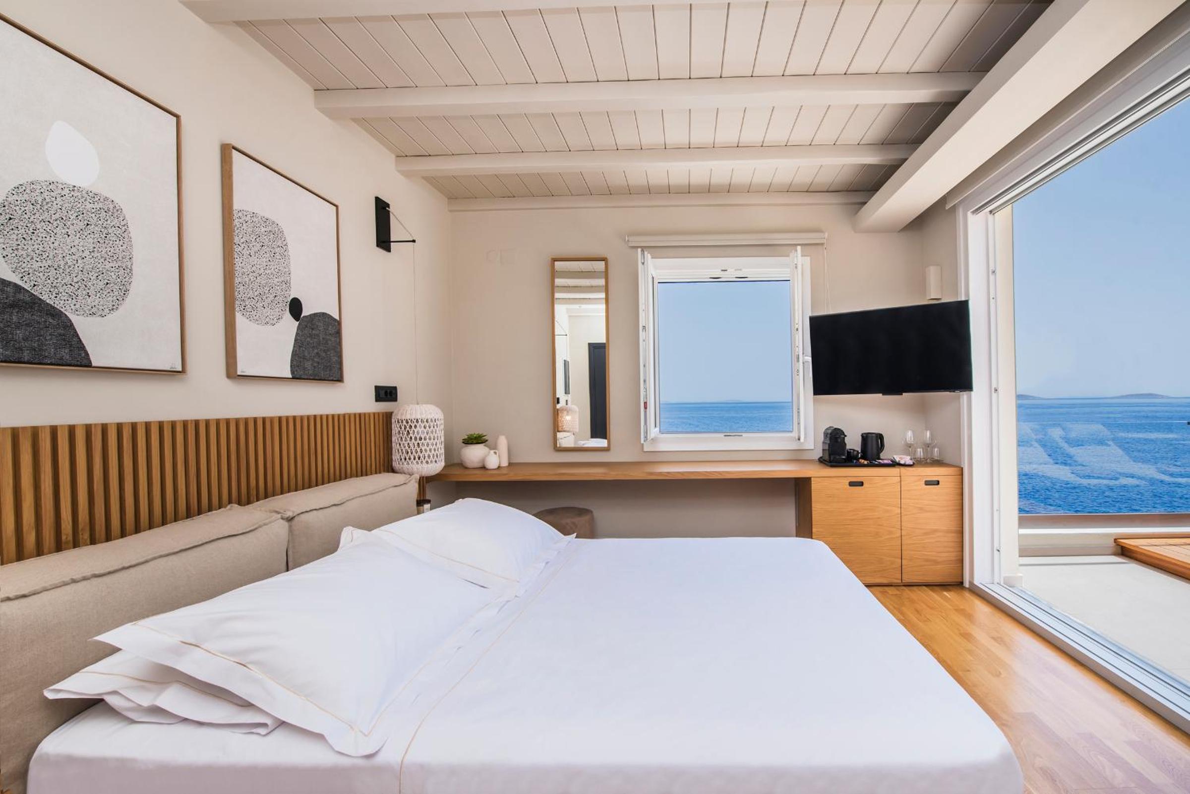 Anaya Suites