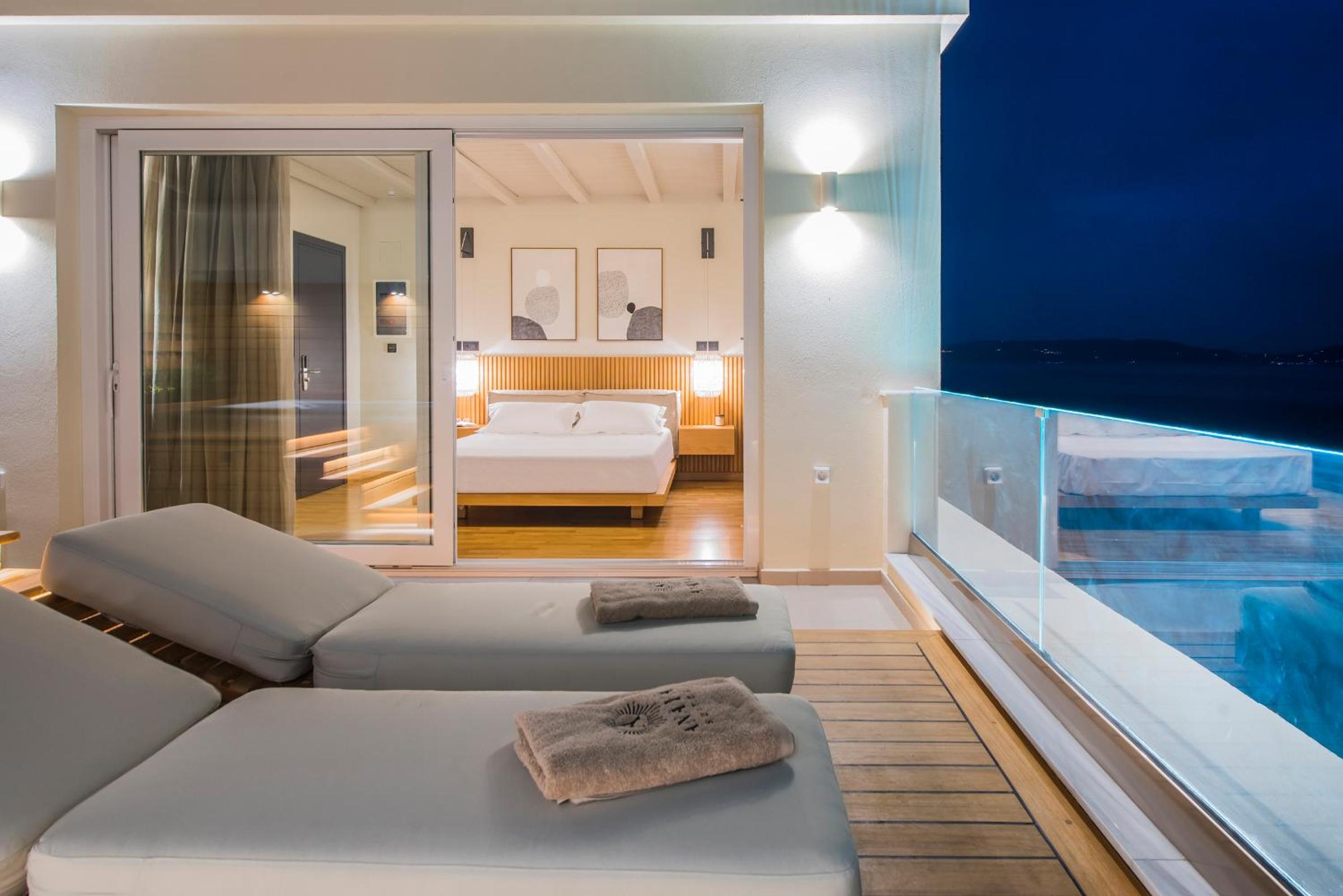 Anaya Suites