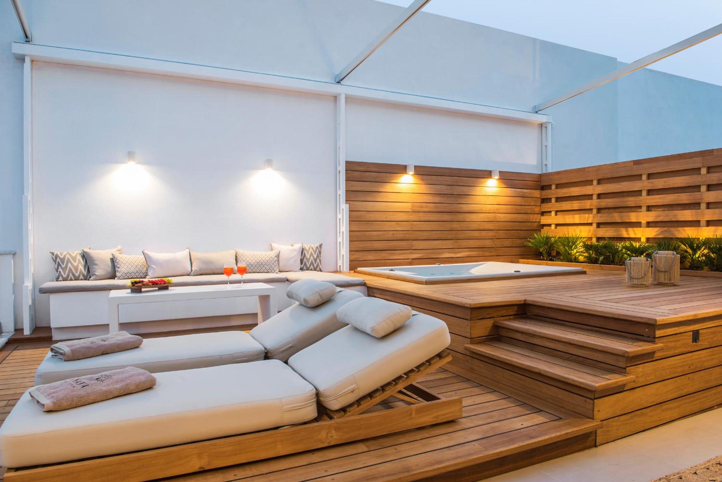 Anaya Suites