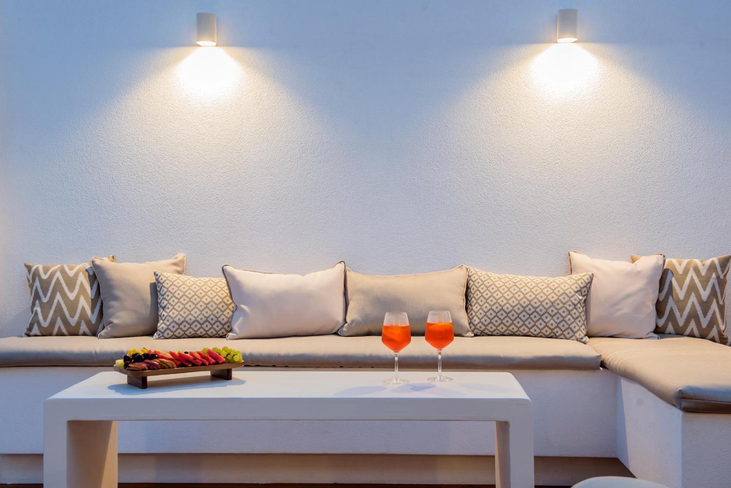 Anaya Suites
