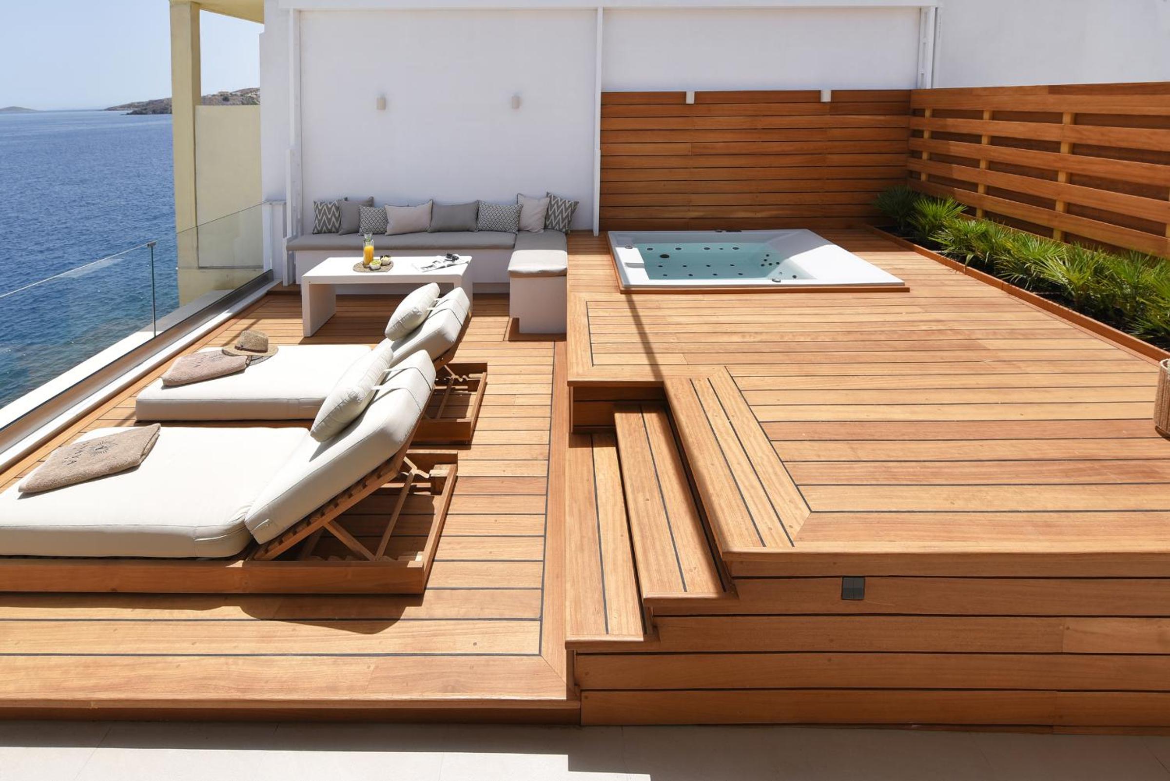Anaya Suites