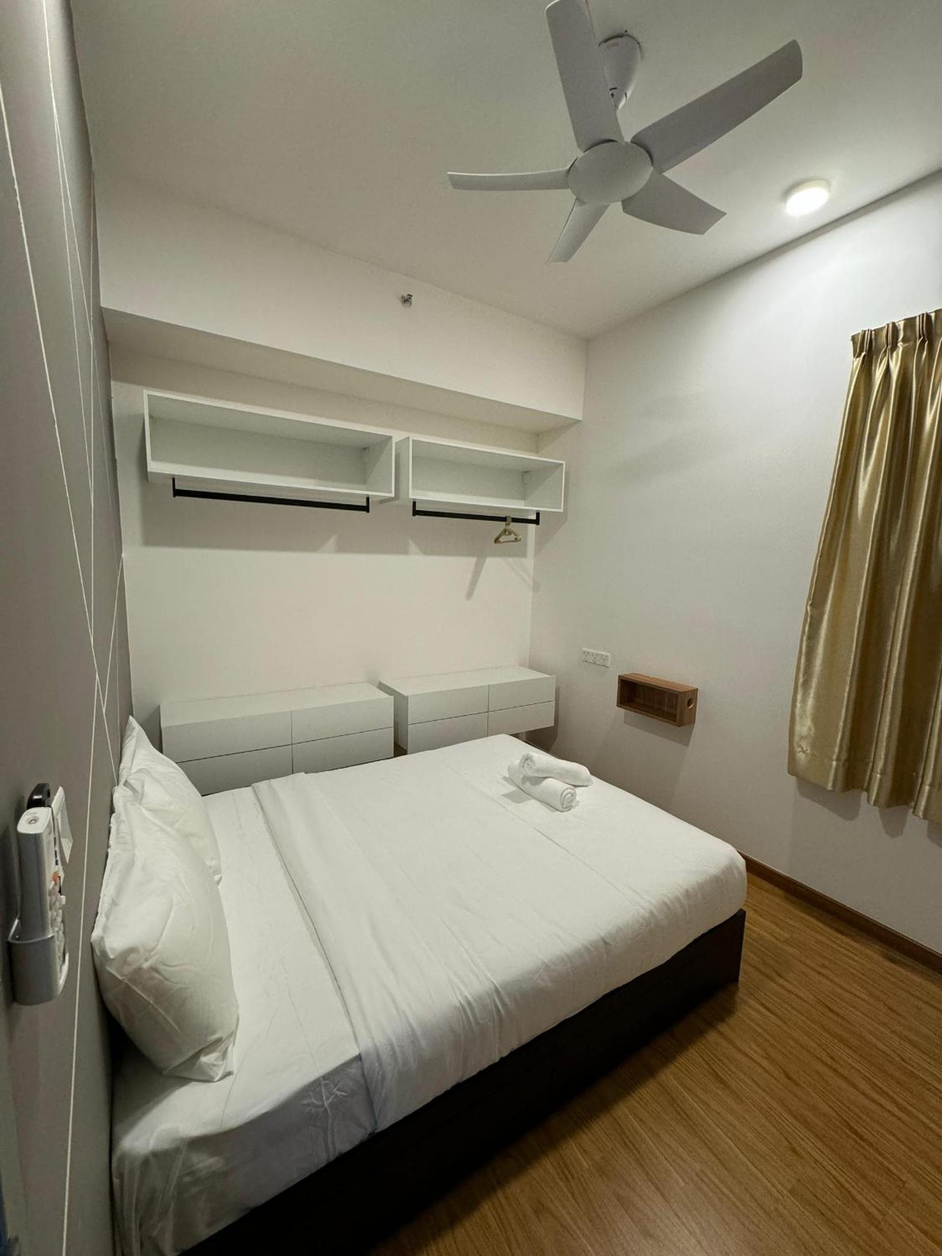 Cozy Comfort- Beacon Executives Suite photo 7