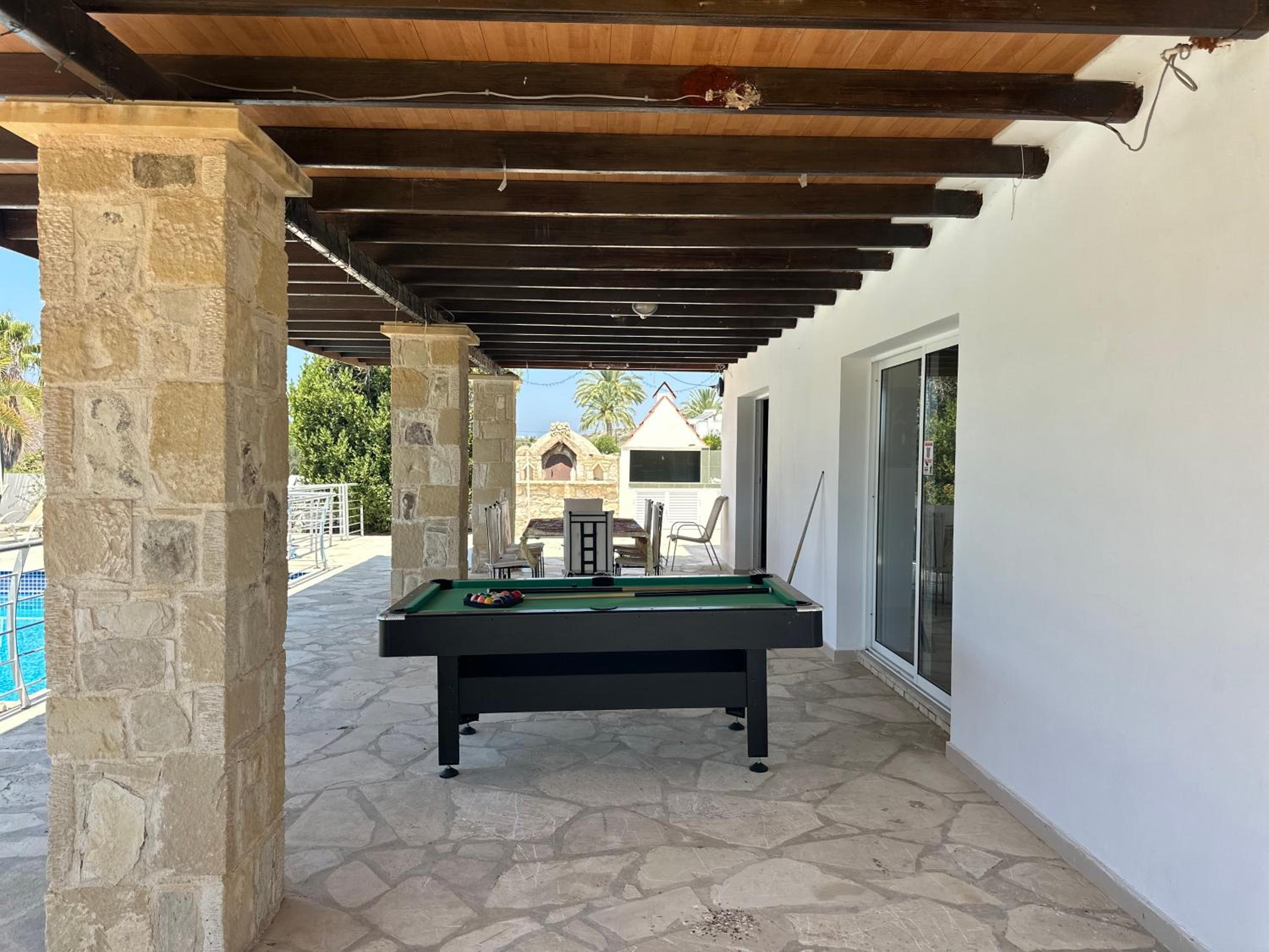 VILLa MERMAID
