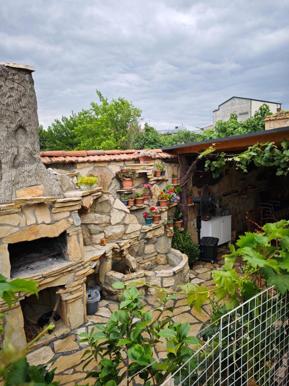 Tbilisi Garden house