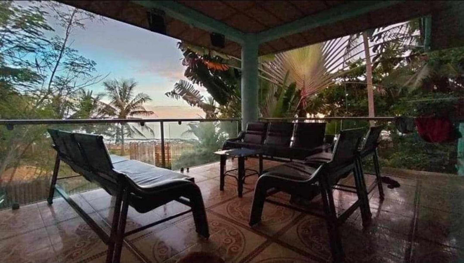 Beachfront House near Alona, Panglao view 2