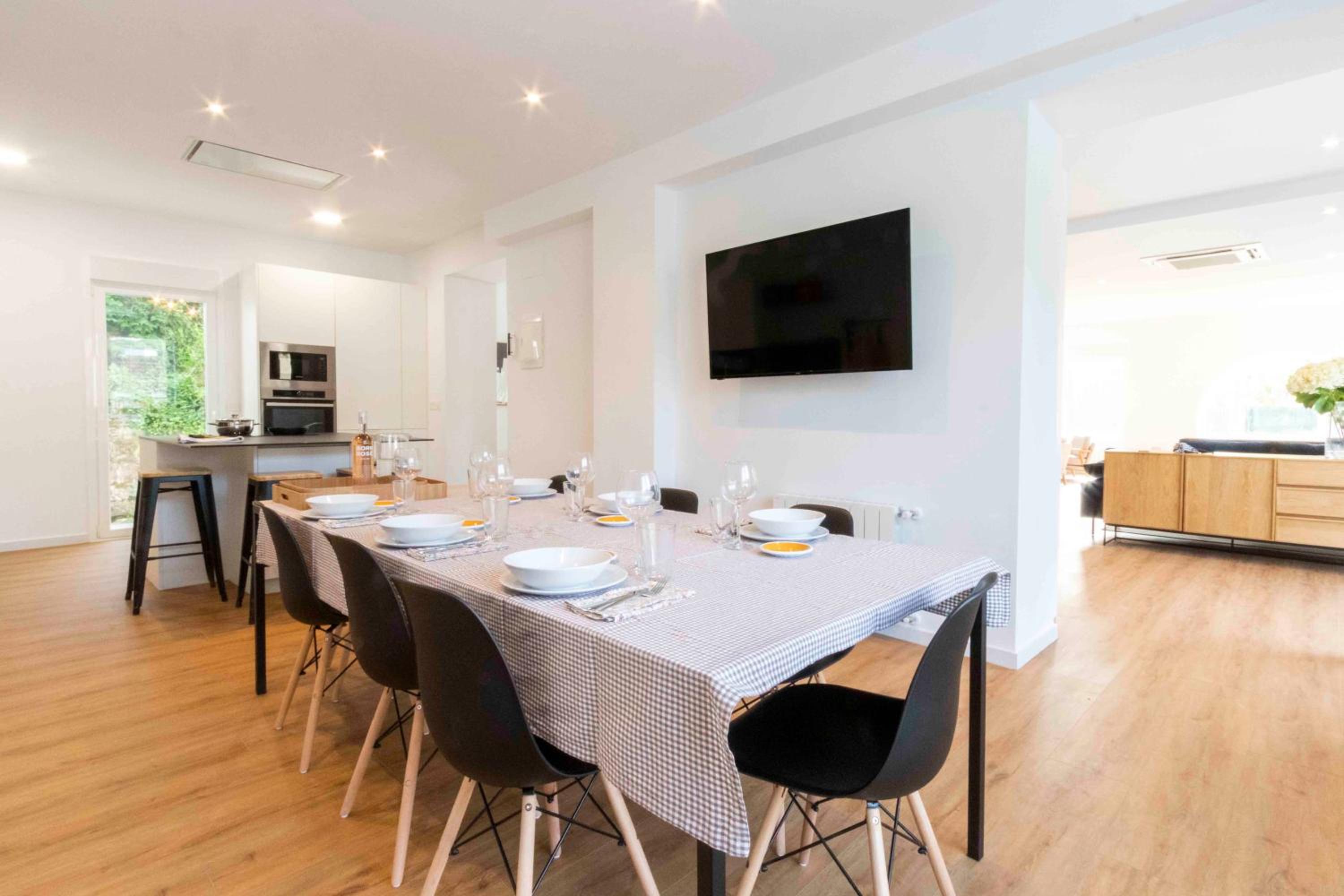 Villa Alaia
