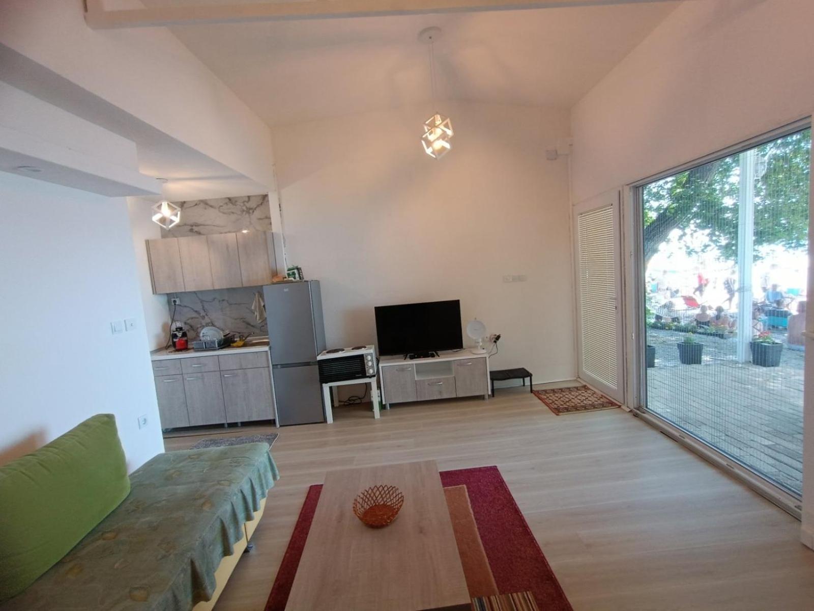 Ogi Beach Apartment view 5