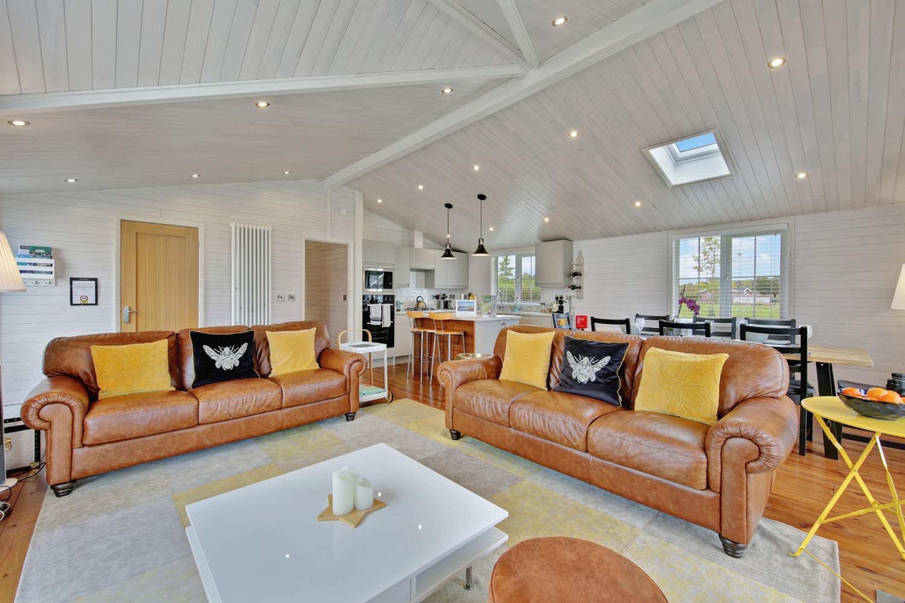 Host & Stay - Mahonia Lodge