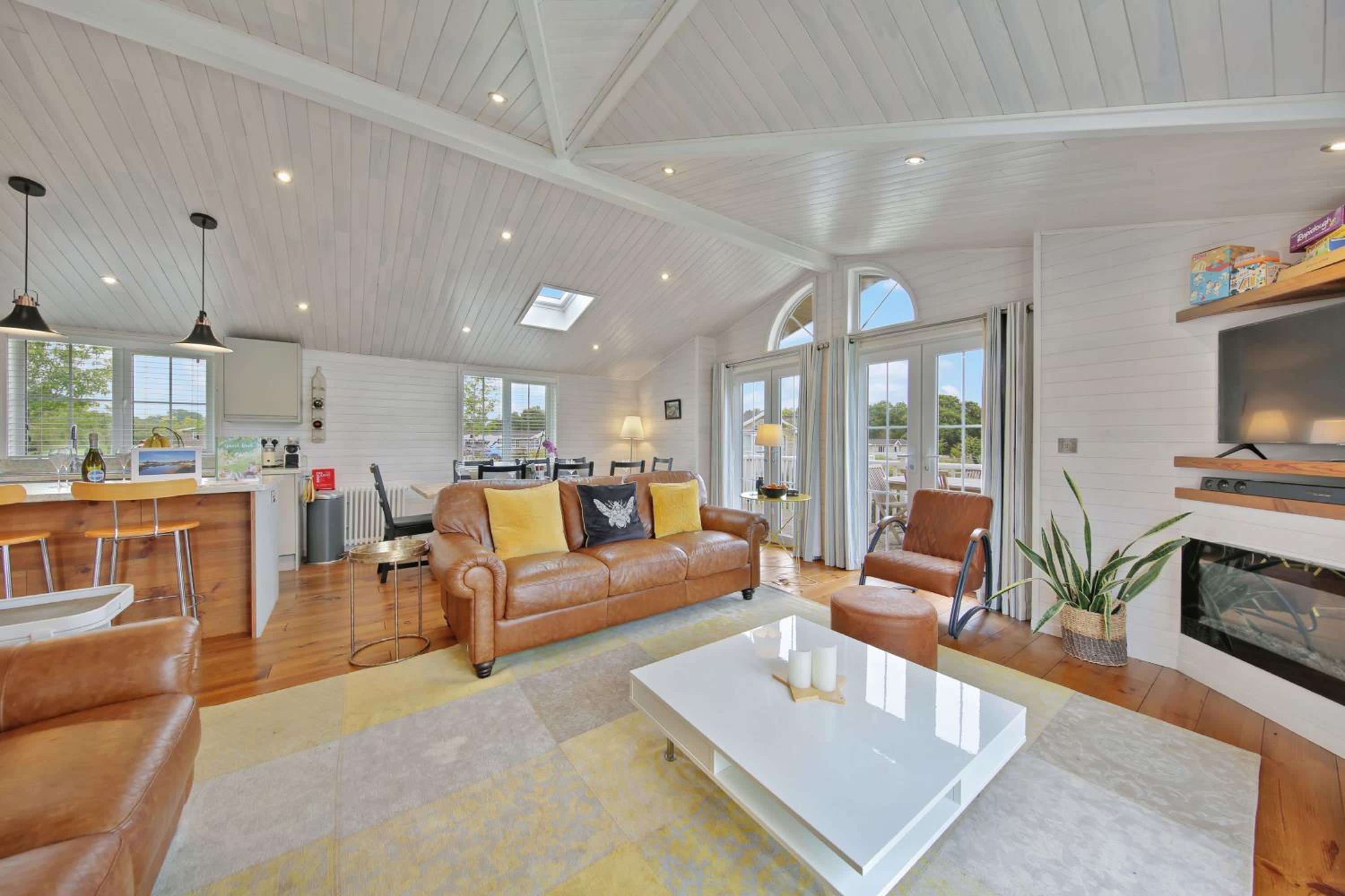 Host & Stay - Mahonia Lodge