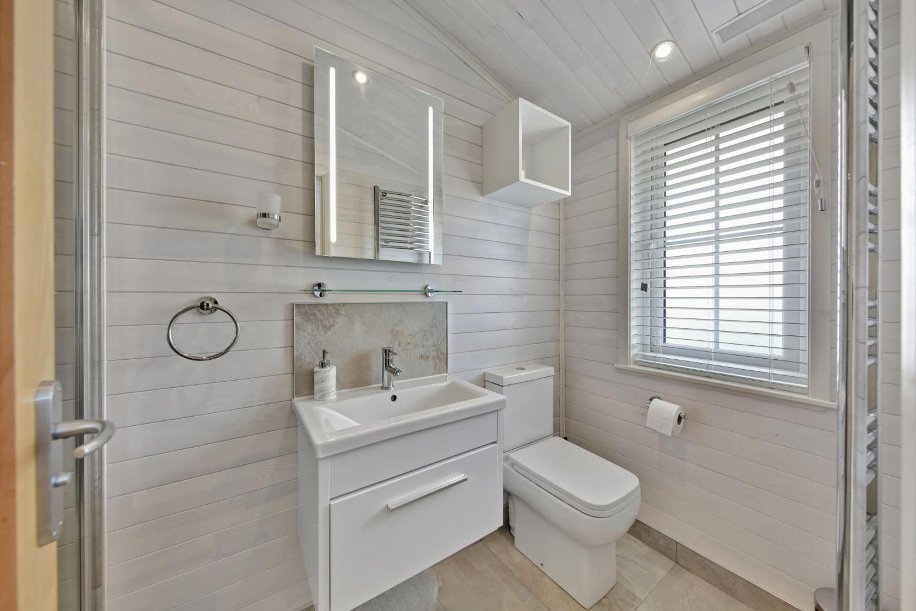 Host & Stay - Mahonia Lodge